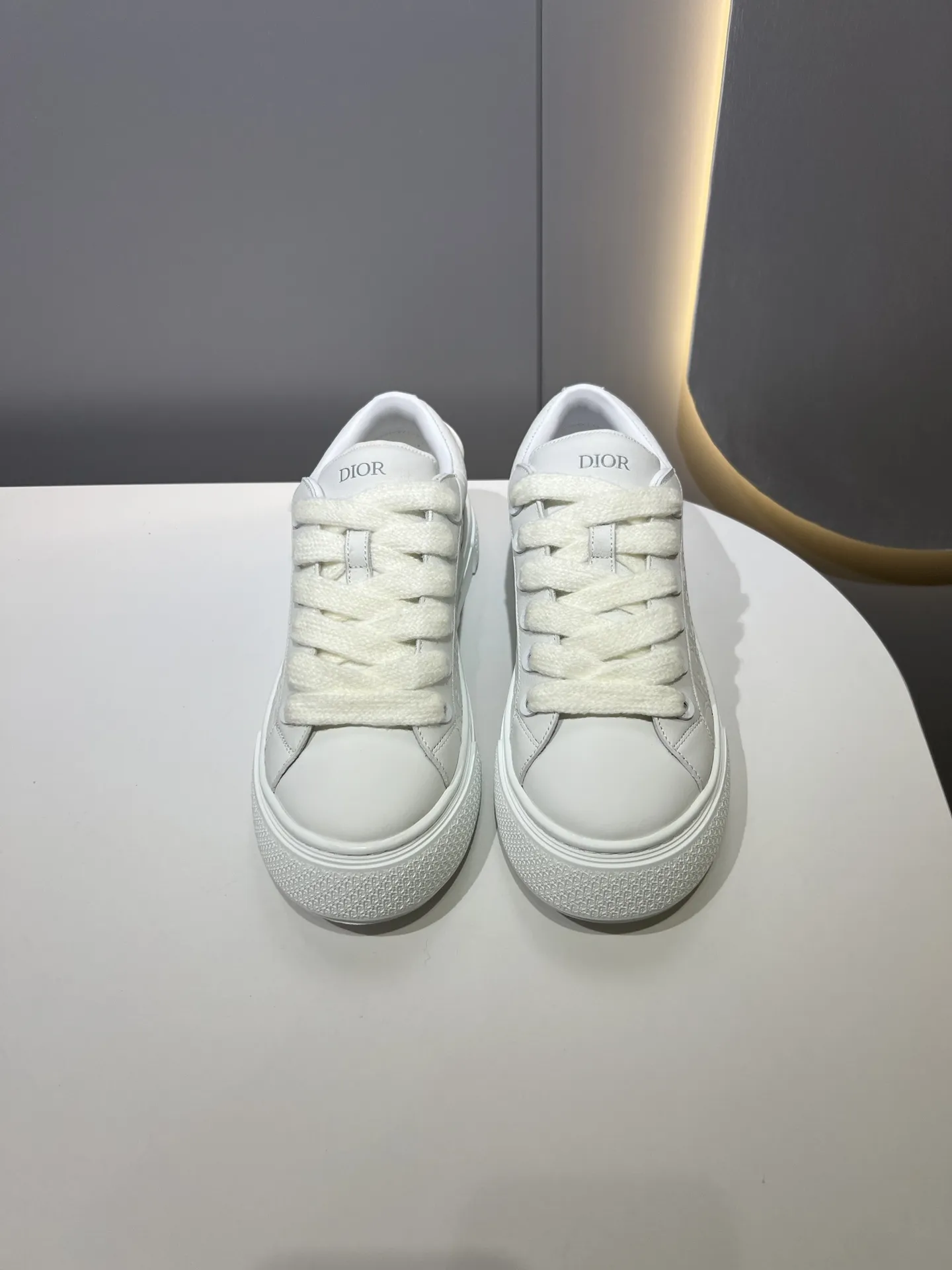 Dior B33 Sneakers for Couples – White Low-Top Style with  Leather, Customizable Laces, and Top-Quality Rep Shoes as Best Replica Dior Design WellDesigned 42