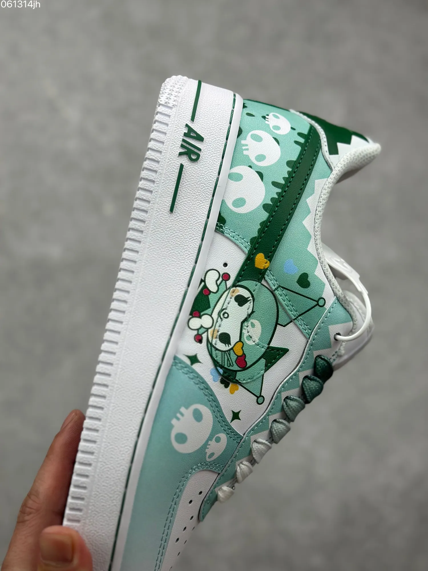 Packable Doraemon x Nike Air Force 1 Low ‘Miko’ – Gradient White Green Custom Low-Top Rep Shoes & Top-Quality Replica Sneakers 1069