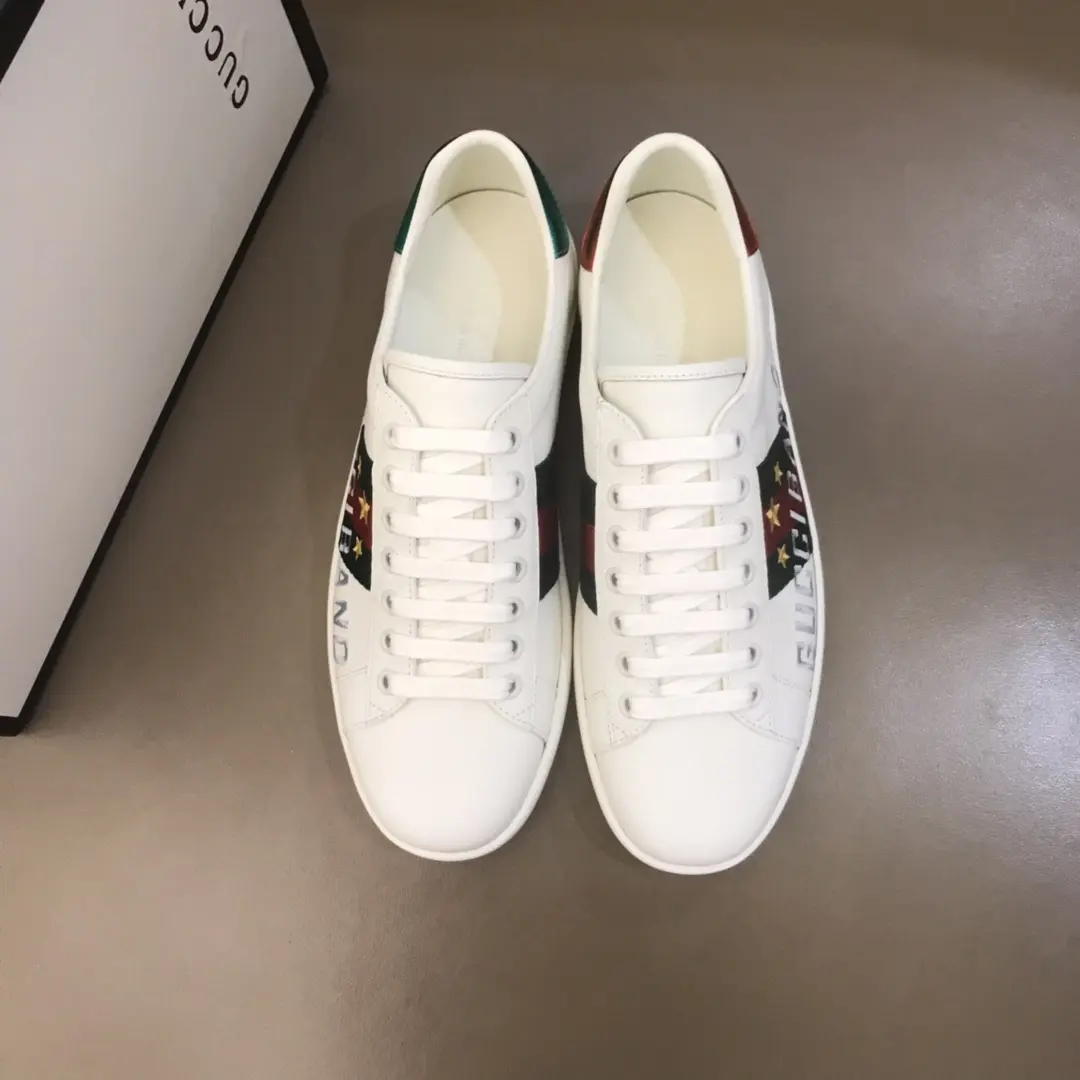 WellDesigned G House  White Sneakers – Green Red Logo, Lace-Up Style with High Quality Replica Shoes and Gucci-Inspired Design 857
