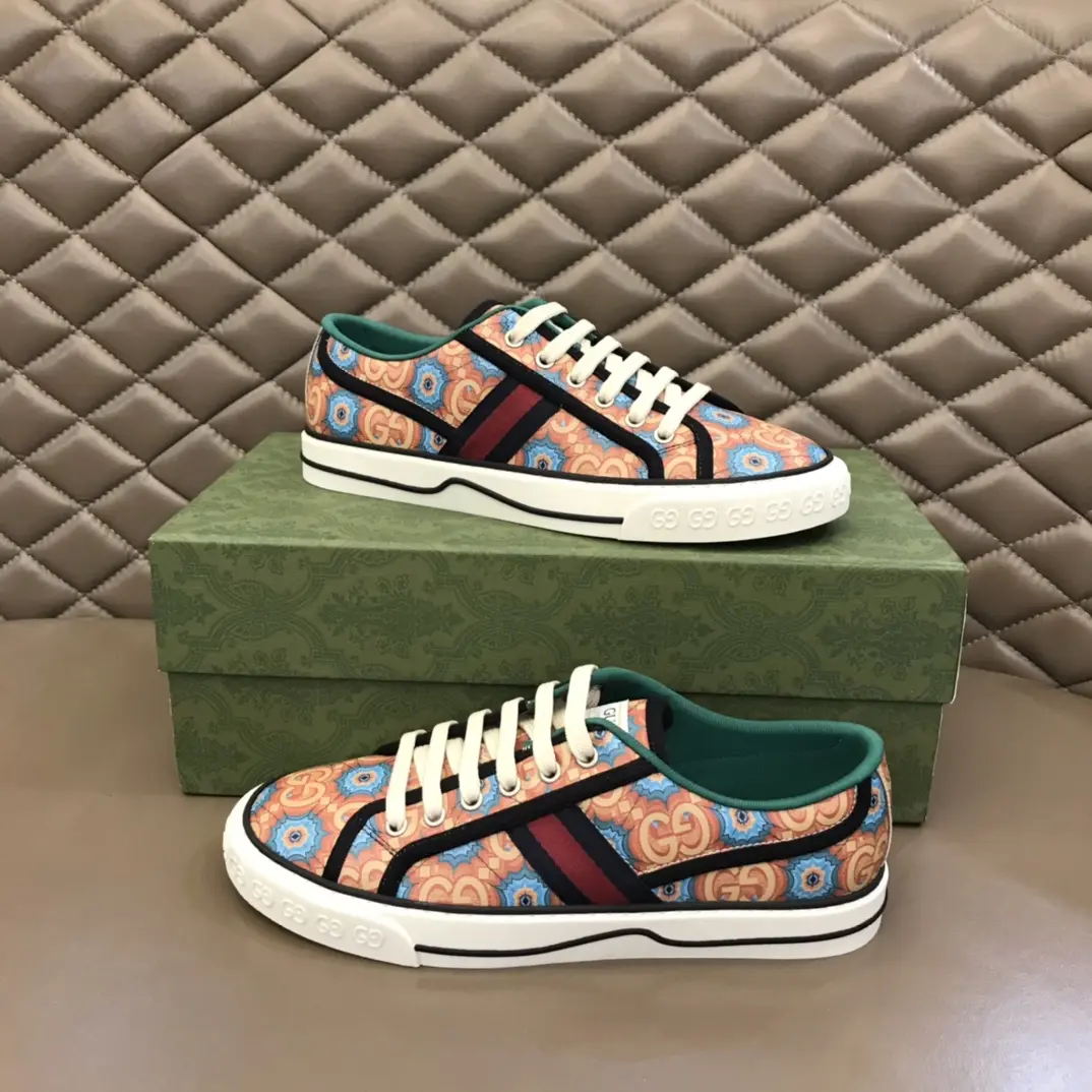 GUCCI Tennis 1977 Series Couples Sneaker –  Rep Shoes & Fake Gucci Sneakers Upgraded 948