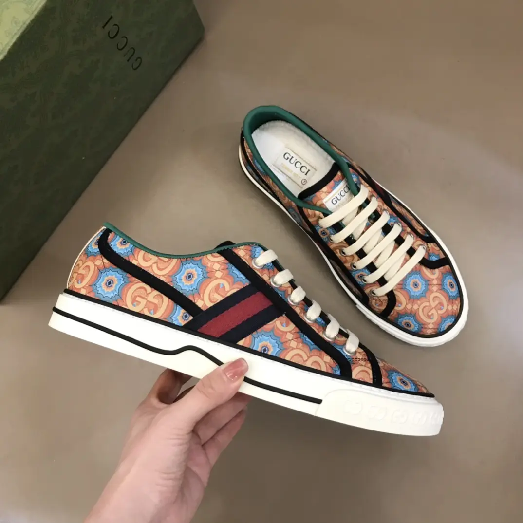 GUCCI Tennis 1977 Series Couples Sneaker –  Rep Shoes & Fake Gucci Sneakers Upgraded 948