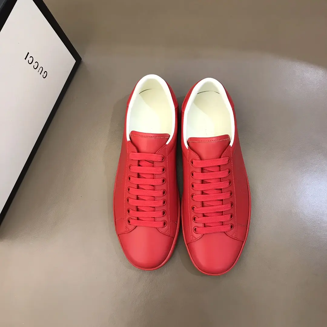 Timeless Gucci 2020  Ace Red Leather Sneakers – Minimalist Design with High Quality Replica Shoes and Gucci Replica Style for Men and Women 858