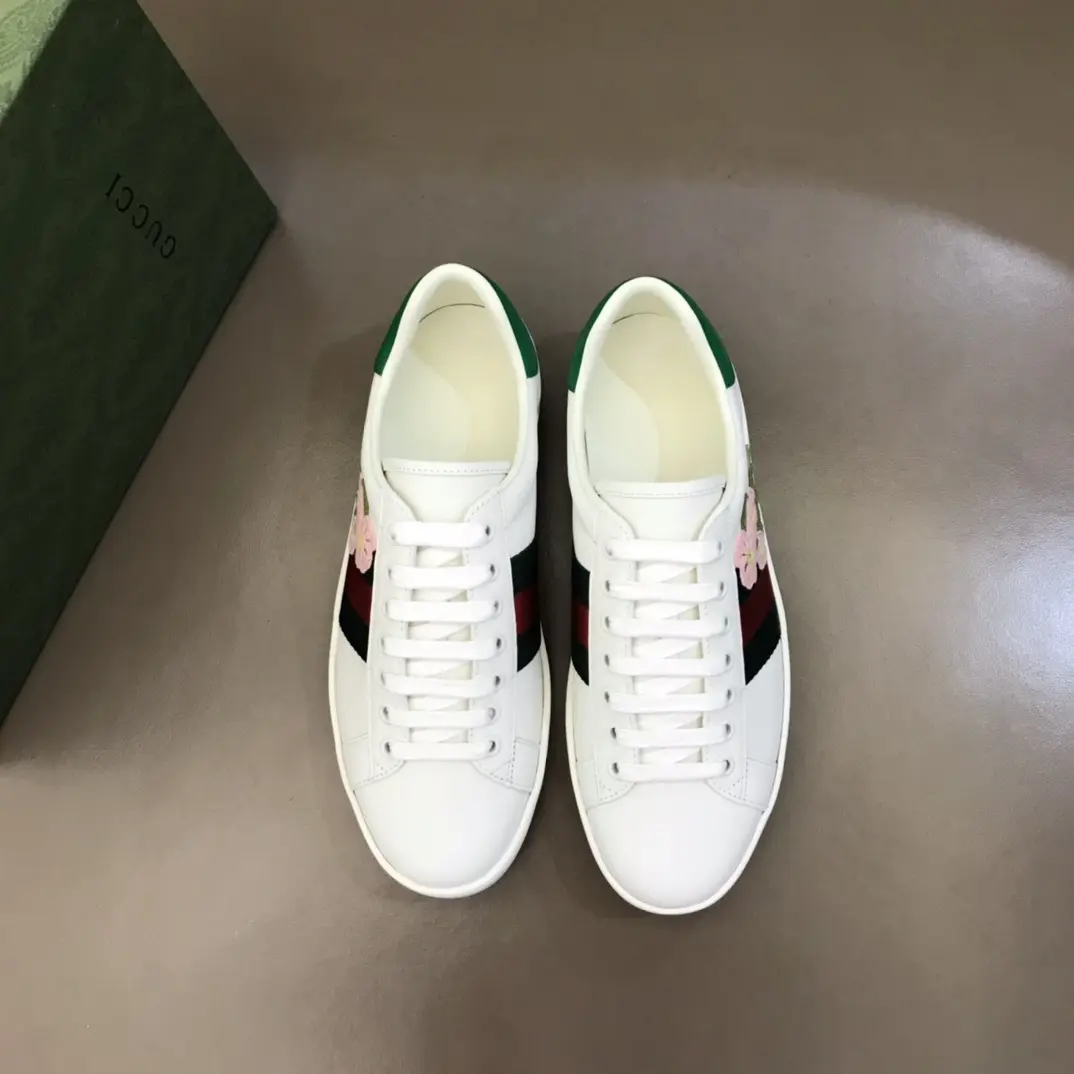 Gucci Ace Sneaker White Floral Low-Top –  Rep Shoes & Gucci Replica EyeCatching 811