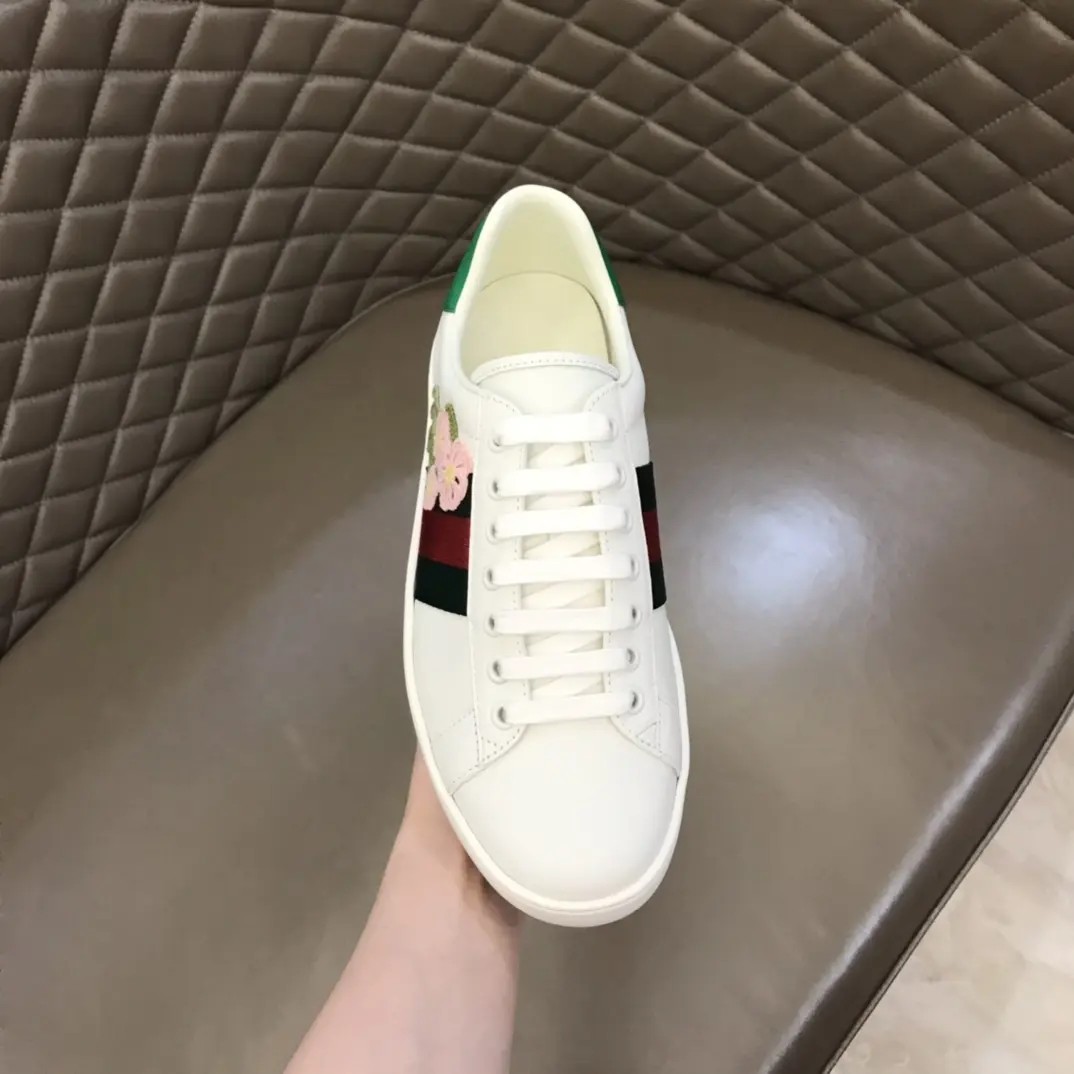 Gucci Ace Sneaker White Floral Low-Top –  Rep Shoes & Gucci Replica EyeCatching 811