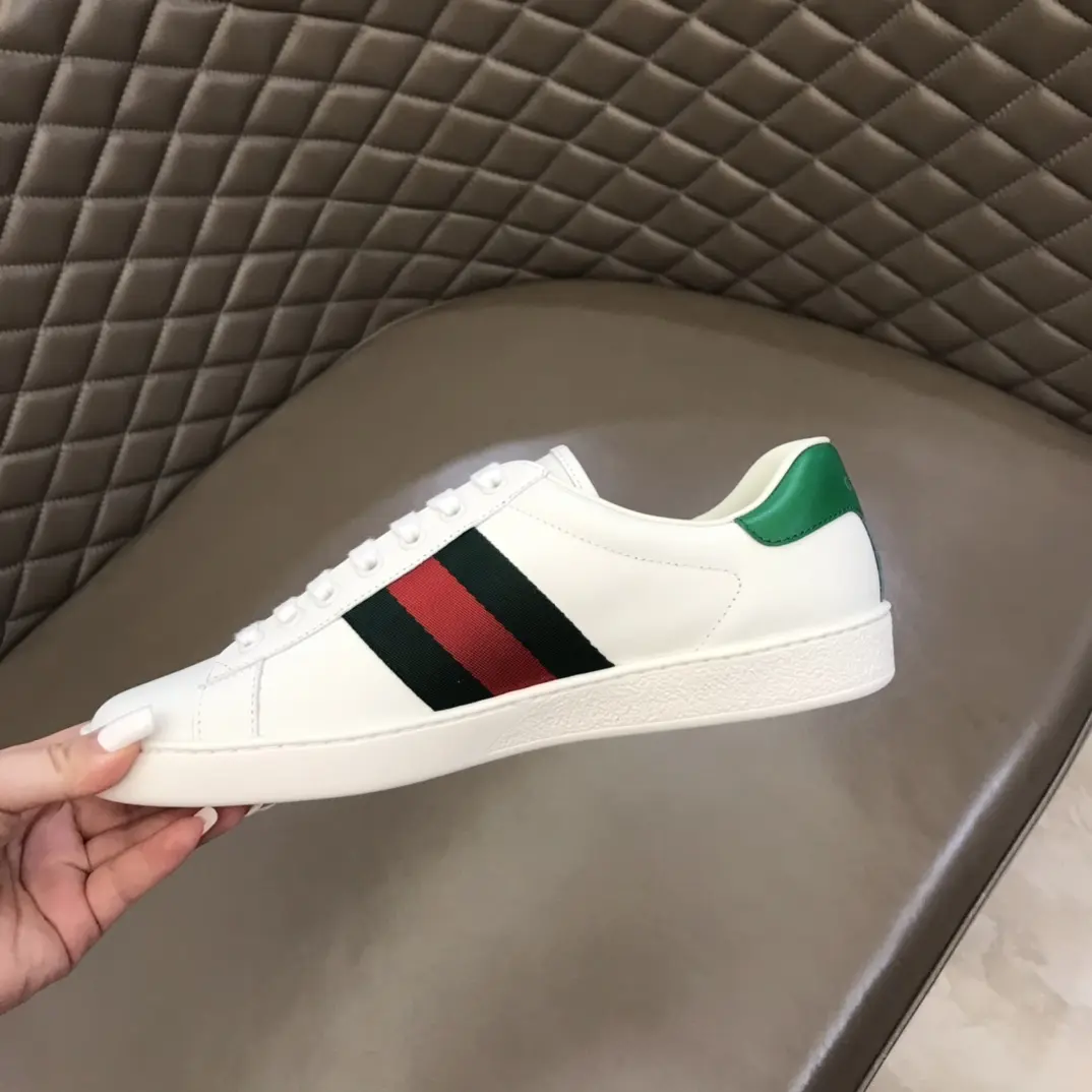 Gucci Ace Sneaker White Floral Low-Top –  Rep Shoes & Gucci Replica EyeCatching 811