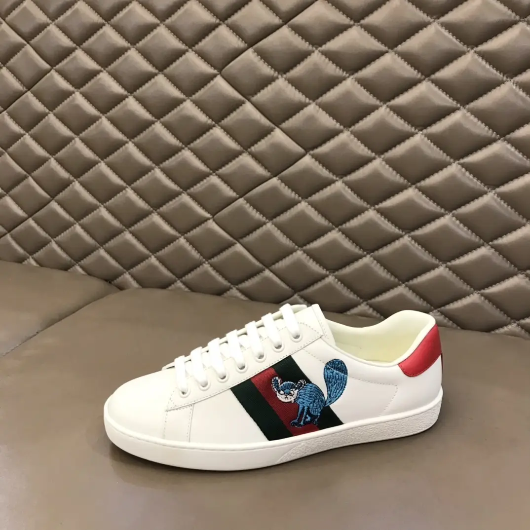 Minimalist Gucci Ace Sneaker White Red Stripe Low-Top – High Quality Rep Shoes & Gucci Replica 817