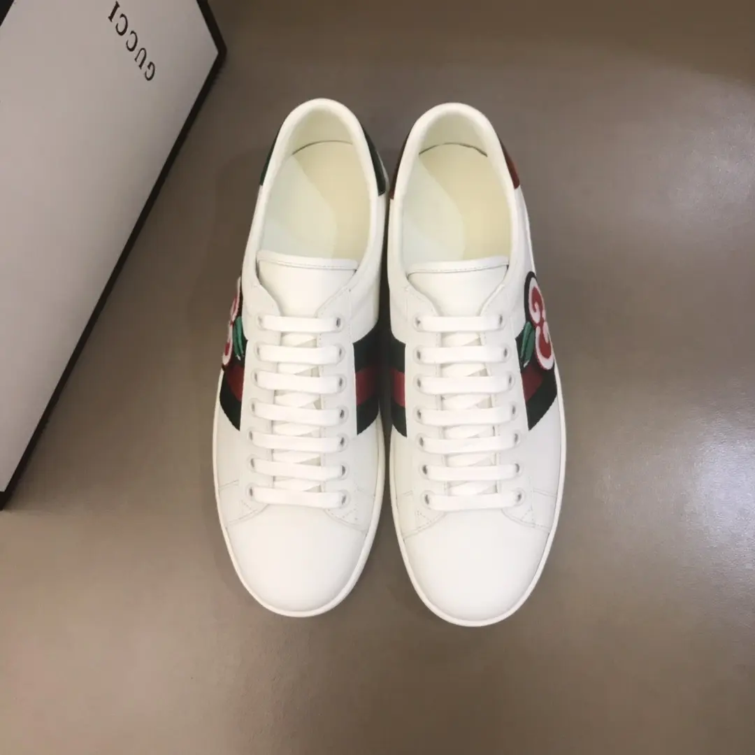 Unisex Gucci Ace Sneaker White with Embroidery – High Quality Replica Gucci Shoes 825