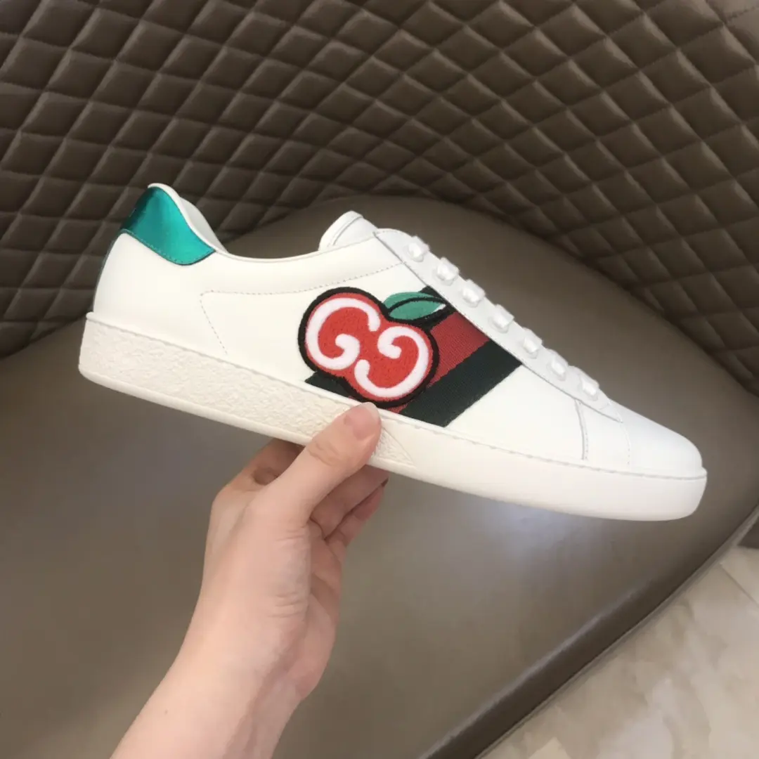 Unisex Gucci Ace Sneaker White with Embroidery – High Quality Replica Gucci Shoes 825