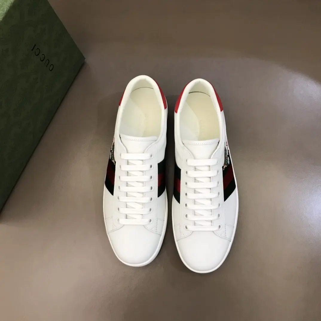 Youthful Gucci Ace Sneaker White with Red and Black Stripes – High Quality Gucci Replica Shoes 808