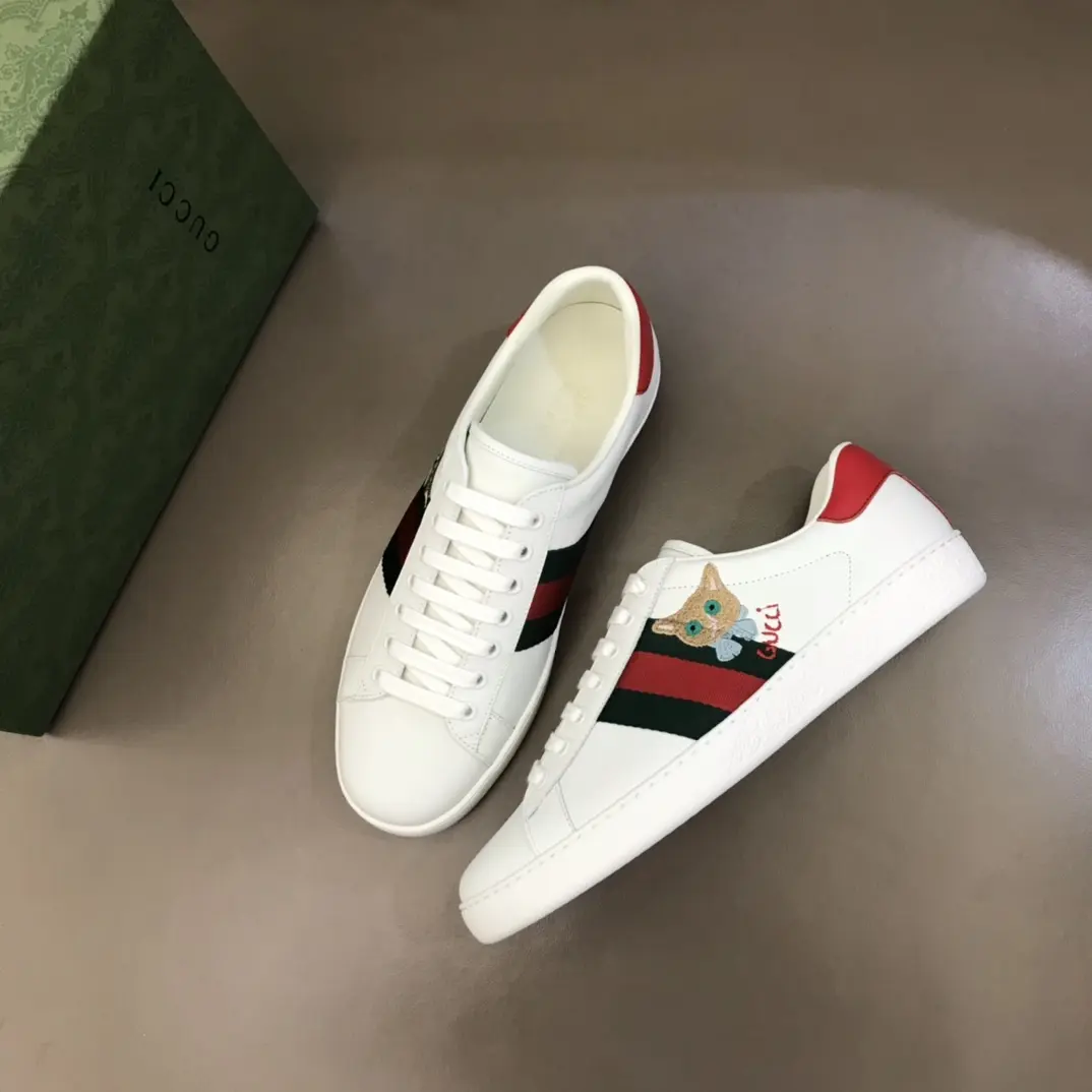 Youthful Gucci Ace Sneaker White with Red and Black Stripes – High Quality Gucci Replica Shoes 808