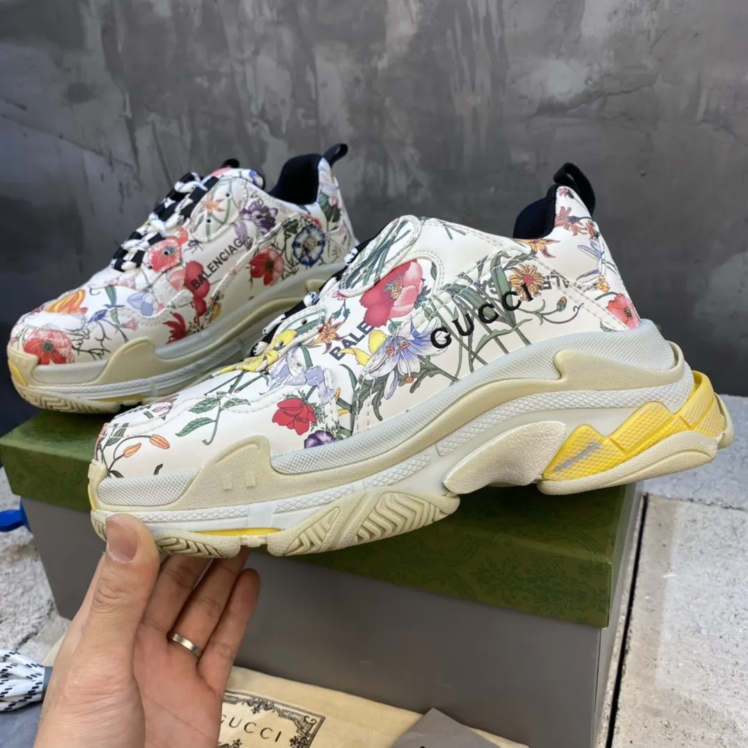 Gucci Balenciaga Triple S Floral Replica Sneakers with Stunning Rep Shoes Design ZipUp 769