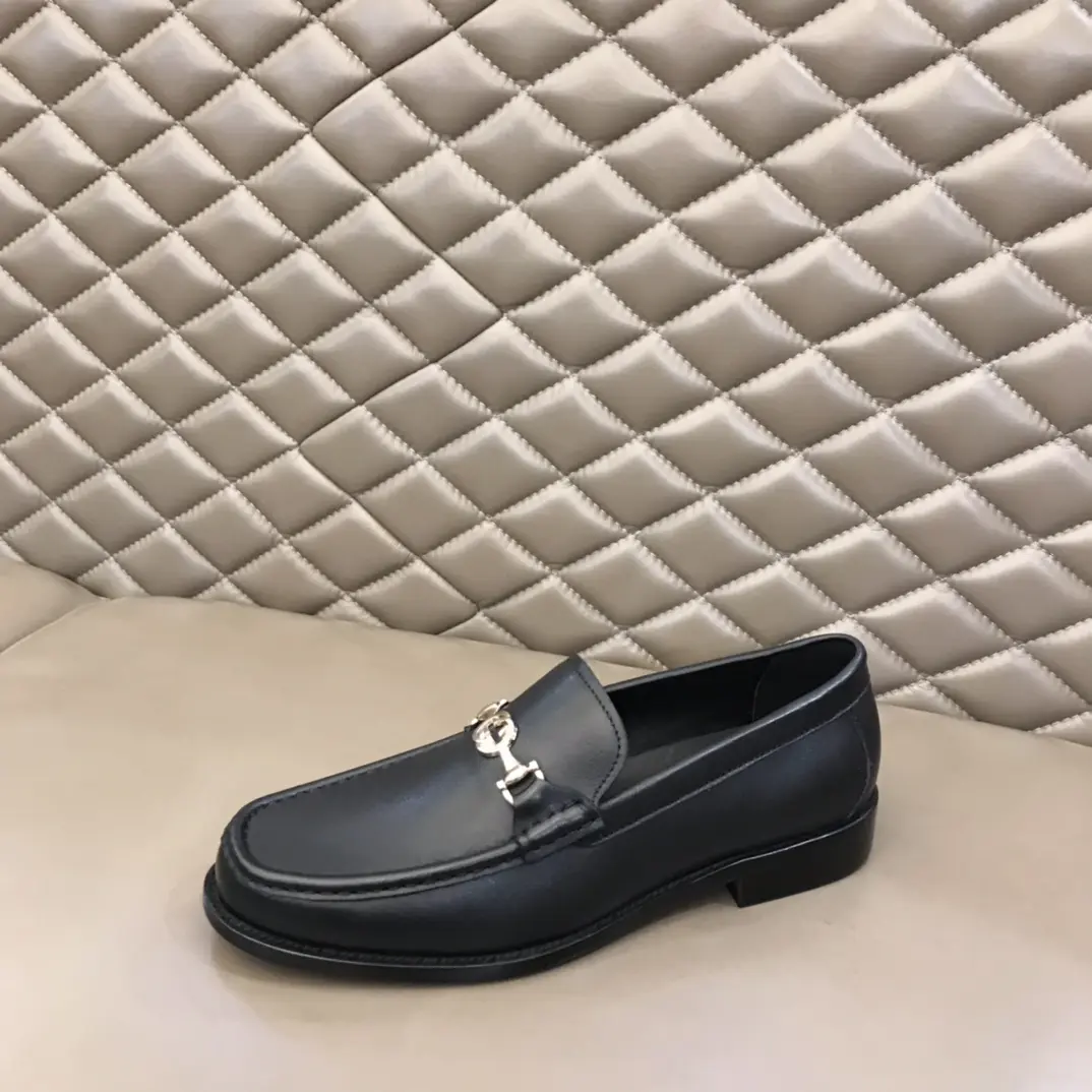 Gucci Business  Loafers Black Leather – High Quality Replica Shoes & Gucci Replica GoAnywhere 899