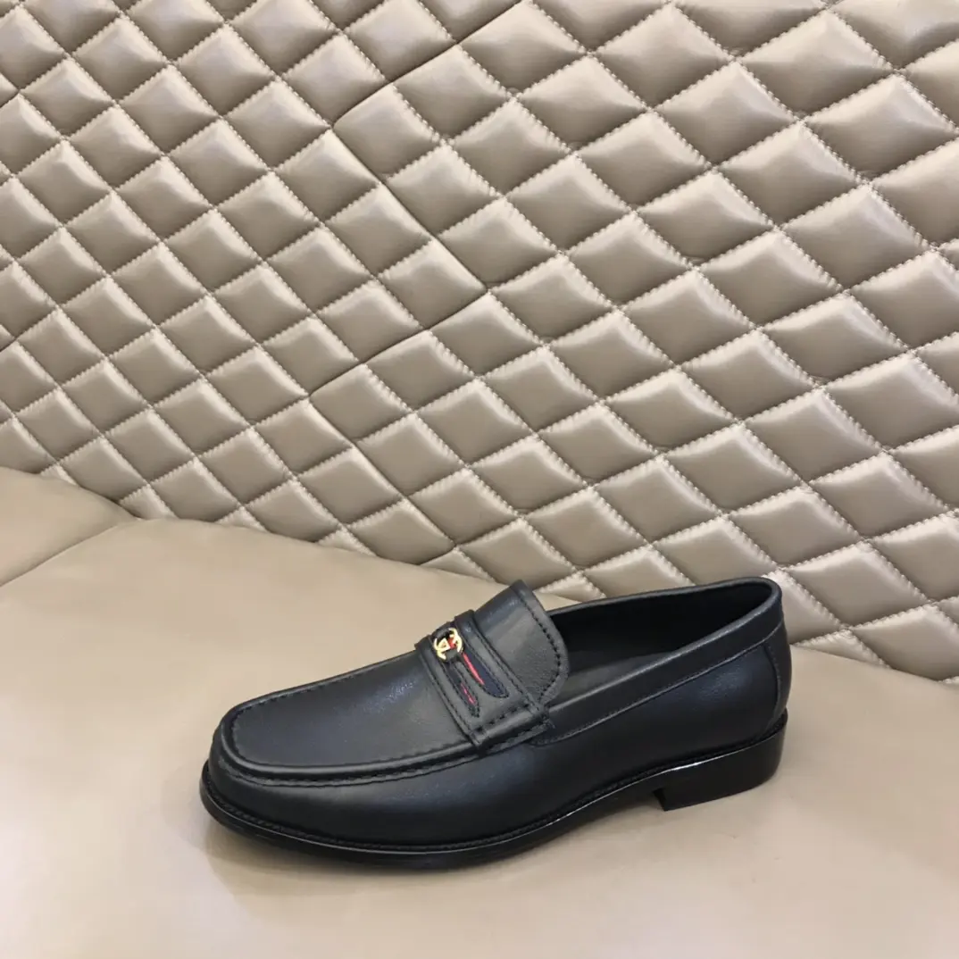 FlexibleFit Gucci Business  Loafers, Black Leather, High Quality Replica Shoes with Gucci Replica Design 883