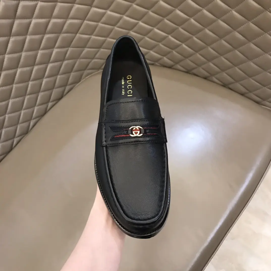 FlexibleFit Gucci Business  Loafers, Black Leather, High Quality Replica Shoes with Gucci Replica Design 883