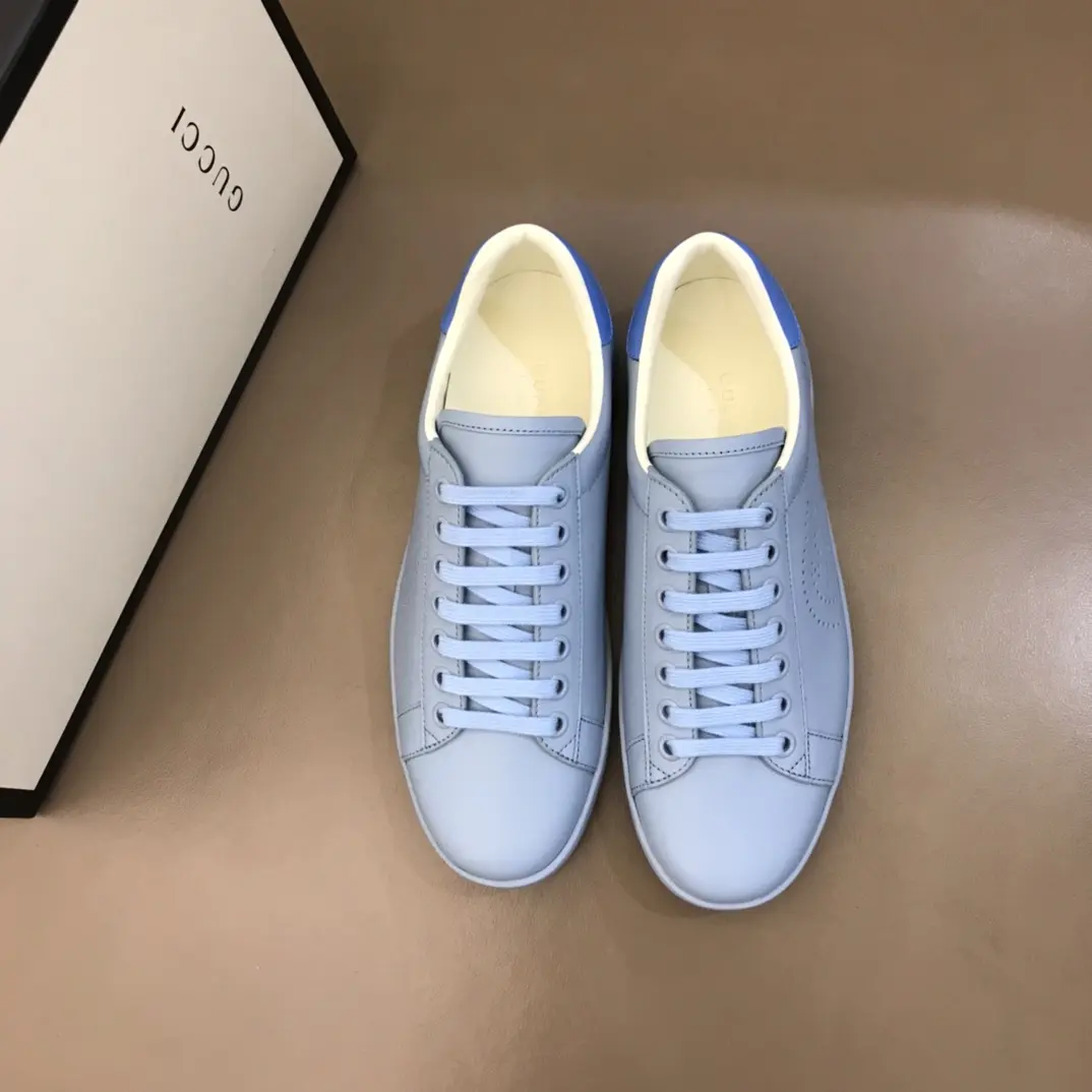 WeatherProof Gucci  Low-Top Sneakers – Light Blue, Authentic Italian Leather, Unisex Style with High Quality Gucci Replica Design 859
