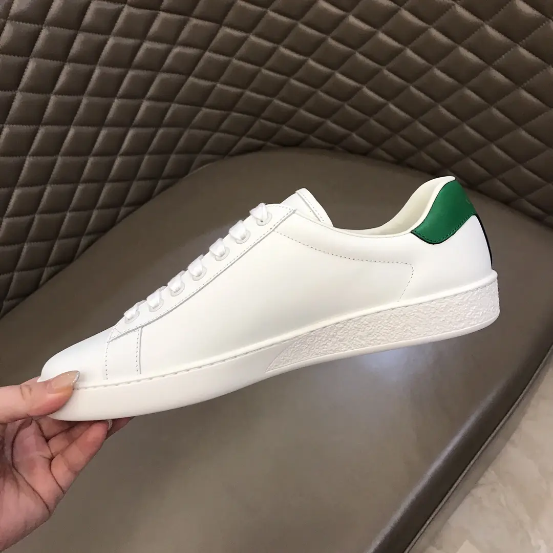 WeatherProof Gucci  Low-Top Sneakers White Green – Premium Rep Shoes & High Quality Replica Shoes 824