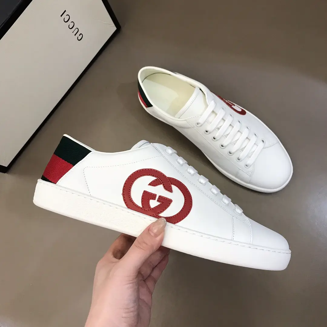 Modern Gucci  Low-Top Sneakers White Red – Premium Rep Shoes & High Quality Replica Shoes 814