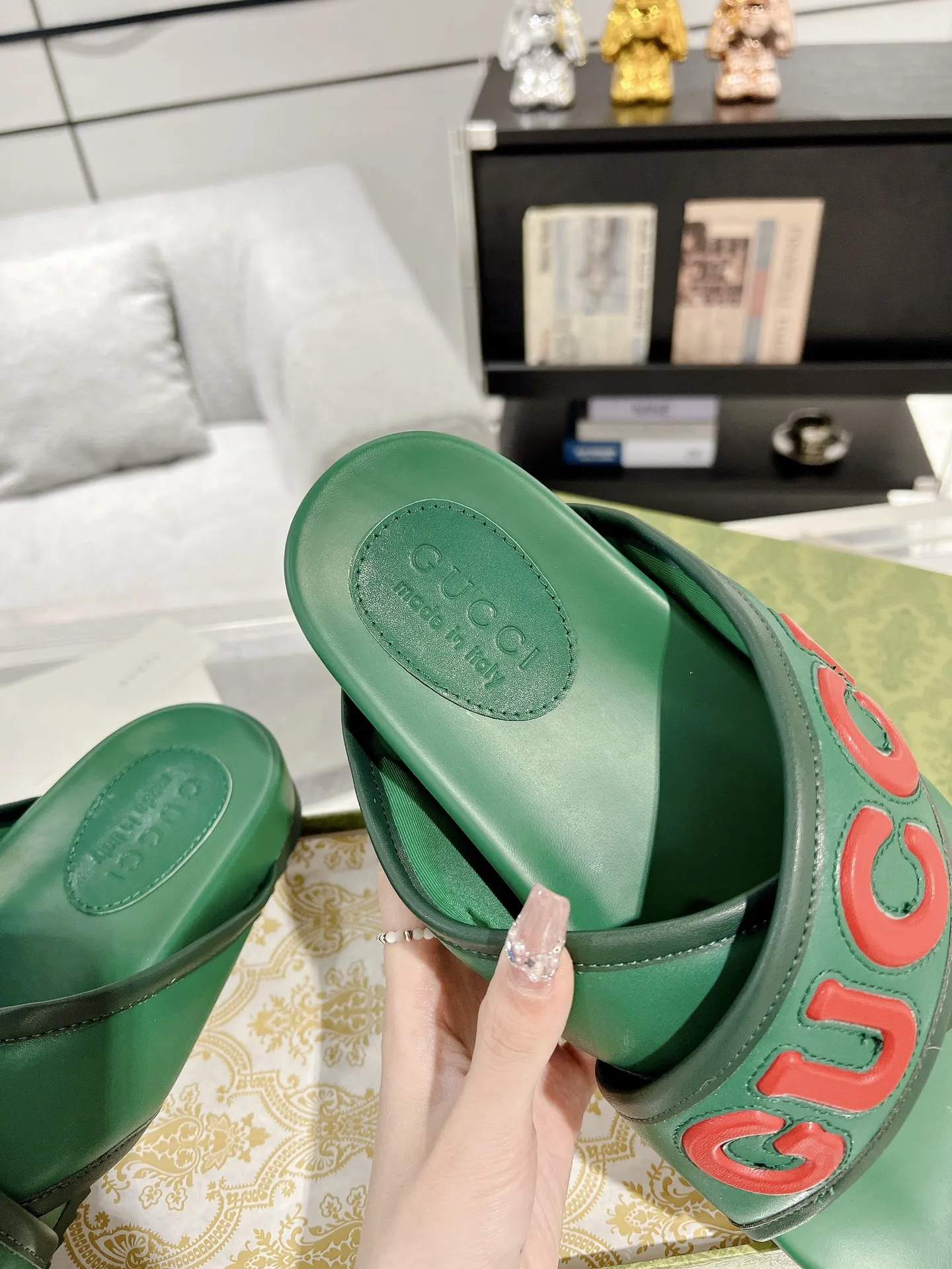 TechFriendly Gucci Couple Slide Sandals Green Top Version –  Rep Shoes & Replica Shoes 936