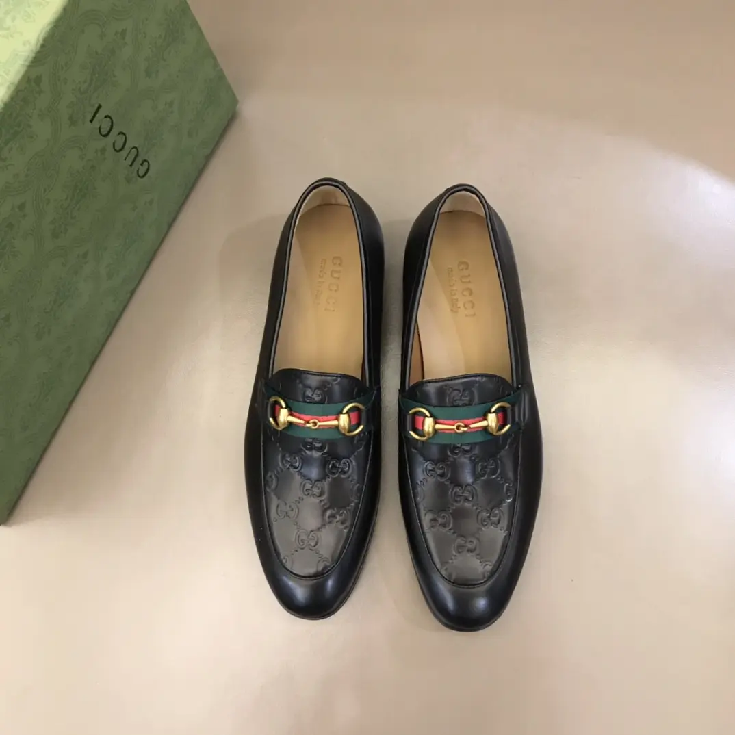 Gucci Jordaan Loafer Black Leather Slip-On –  Gucci Replica Shoes with High Quality Craftsmanship Sophisticated 888