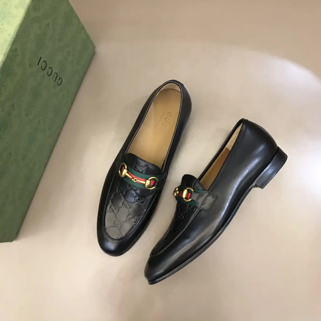 Gucci Jordaan Loafer Black Leather Slip-On –  Gucci Replica Shoes with High Quality Craftsmanship Sophisticated 888
