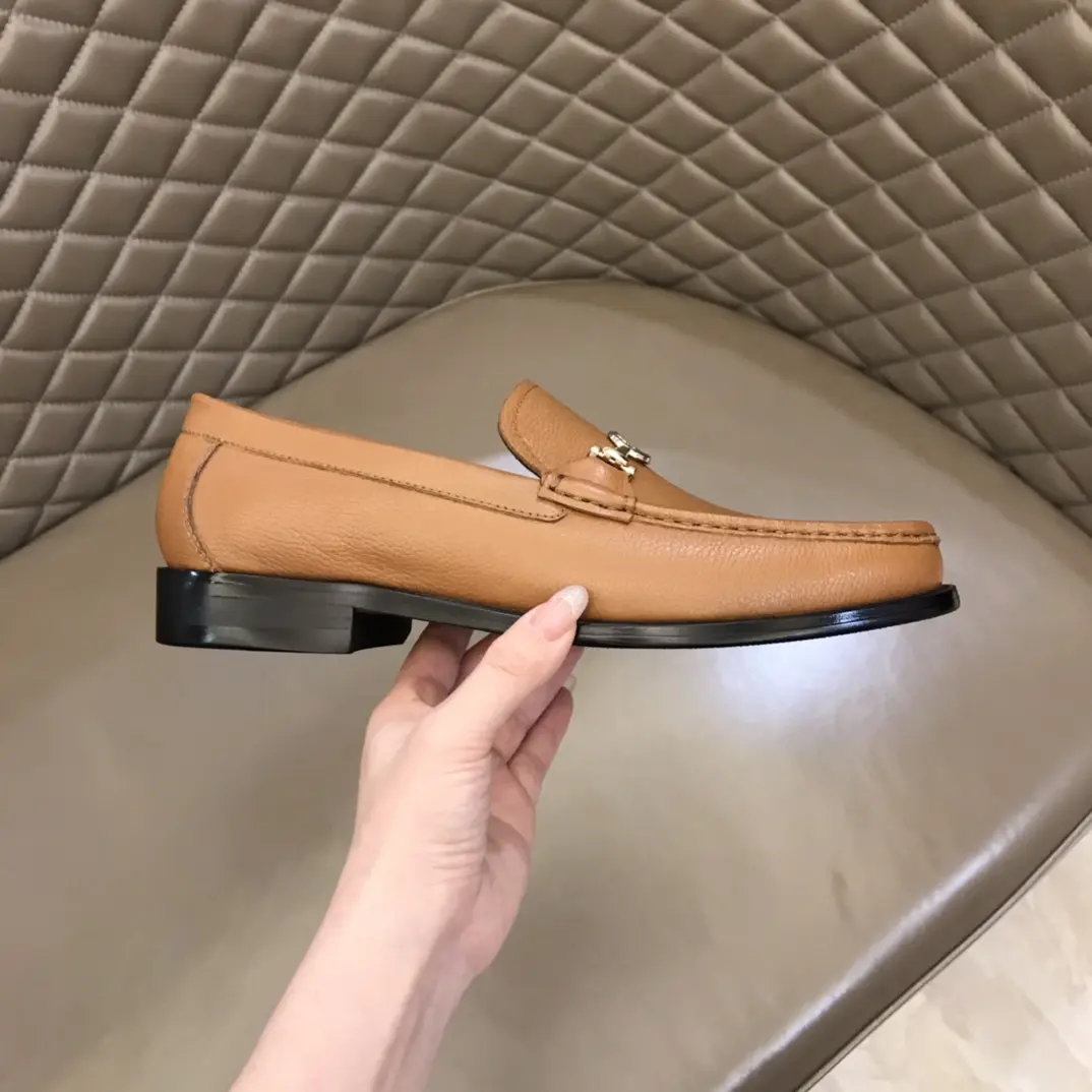 FashionForward Gucci Jordaan Loafer, Tan Leather, Slip-On –  Replica Shoes with Top Rep Shoes Quality 901