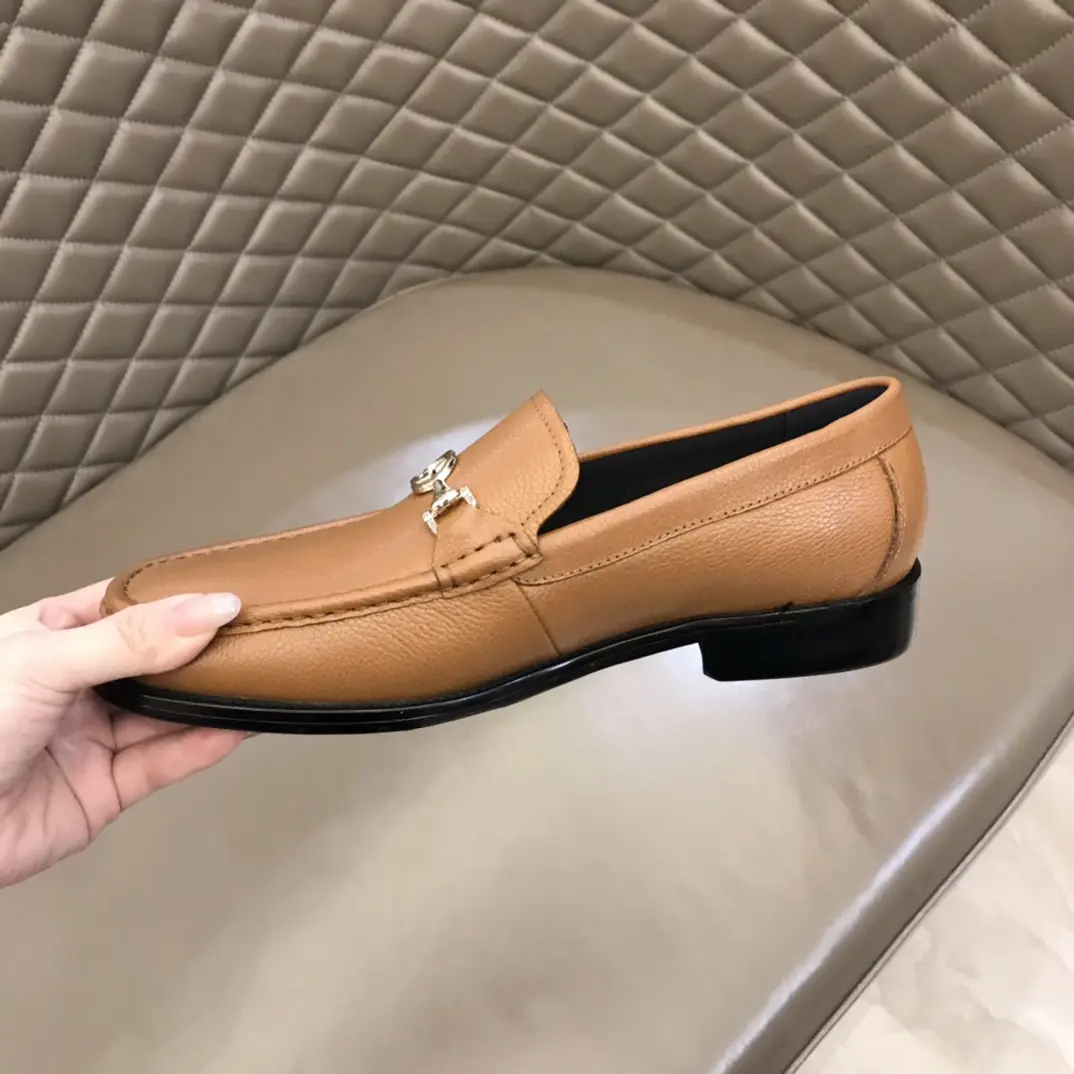 FashionForward Gucci Jordaan Loafer, Tan Leather, Slip-On –  Replica Shoes with Top Rep Shoes Quality 901
