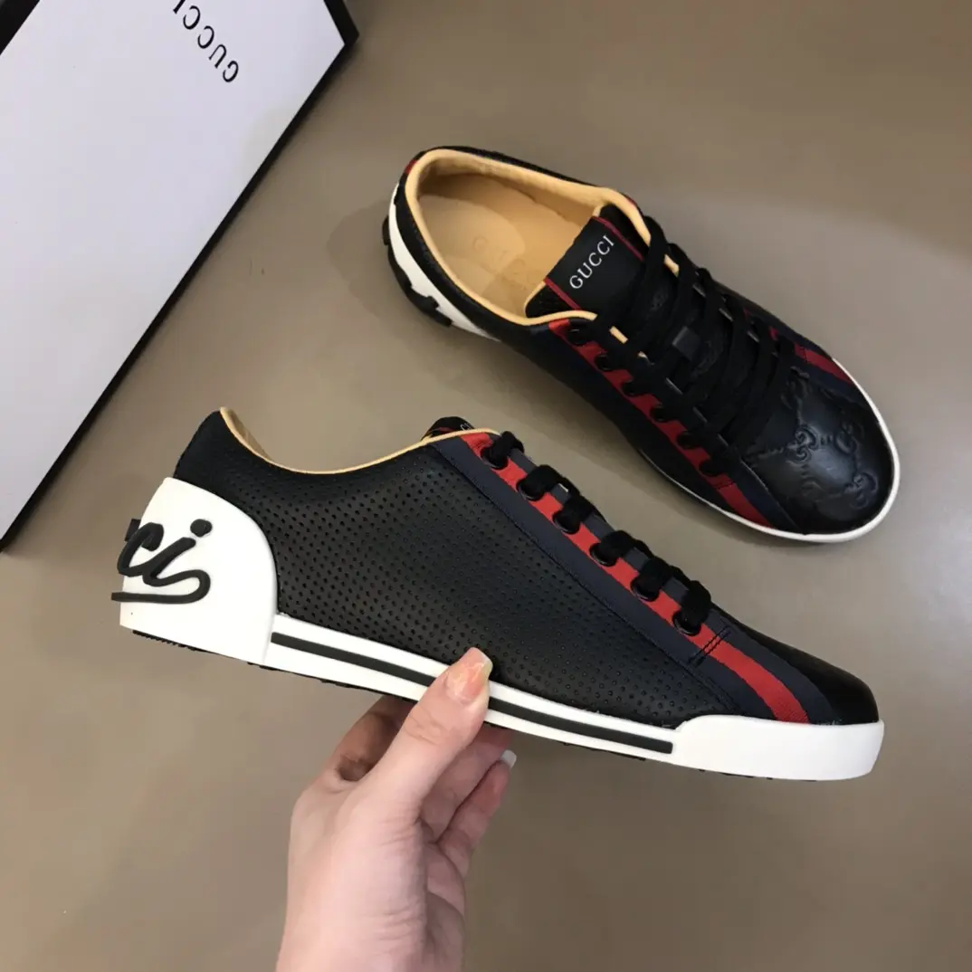 QuickDry Gucci Men’s Vintage Low-Top  Shoes – Black with Red and Gold Accents, Premium Gucci Replica, Size 38- 852