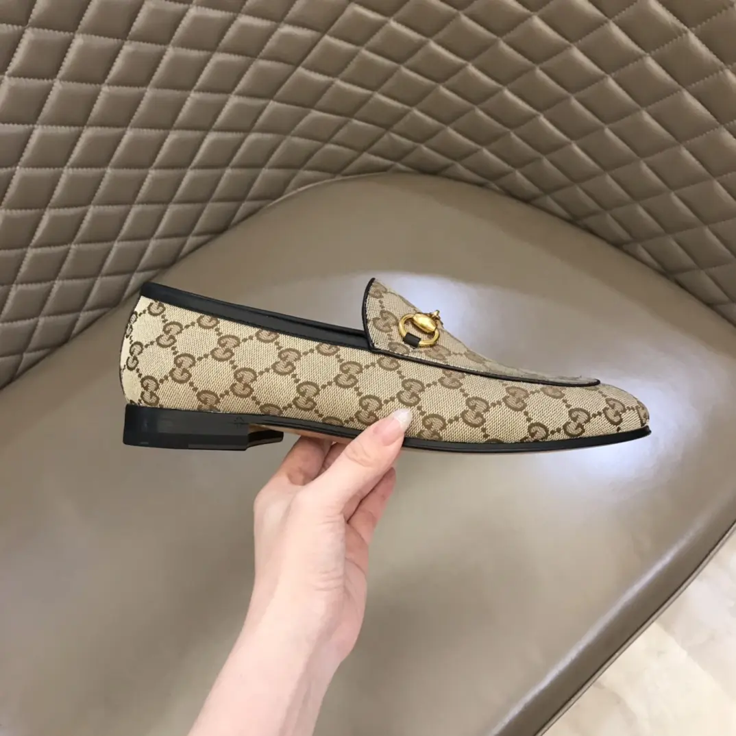 Gucci Monogram Loafers Beige with Gold Bit –  Rep Shoes & Replica Footwear Lightweight 905