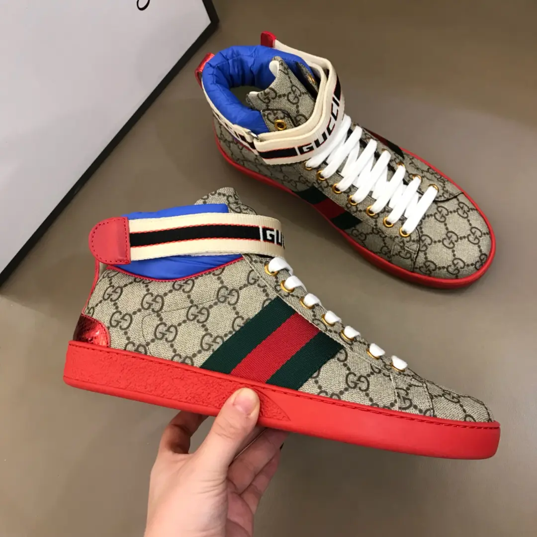 Gucci New Ace High-Top Sneakers, Beige Red –  Gucci Replica with High Quality Craftsmanship and Authentic Detailing UrbanChic 827