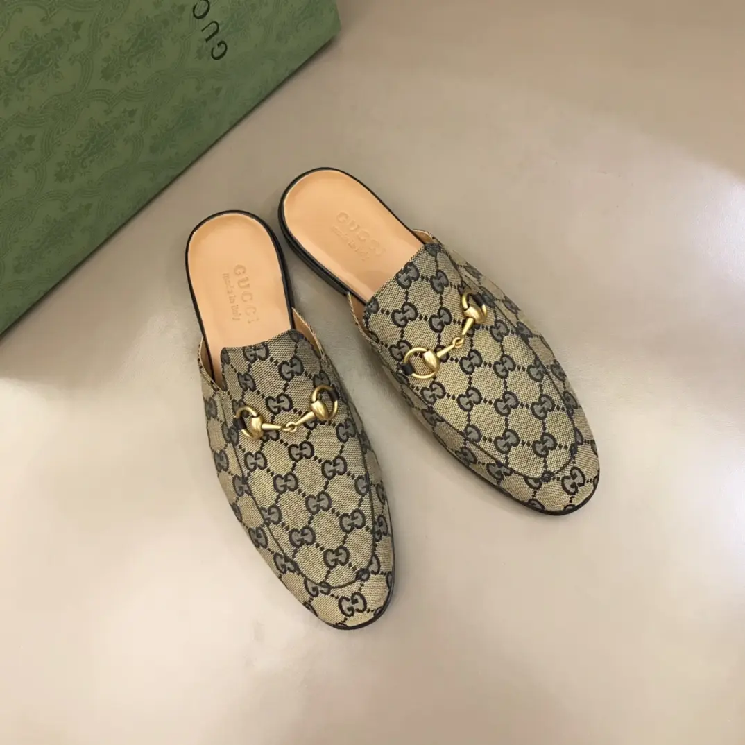 Gucci Princetown GG Canvas Loafer Beige – High Quality Replica Shoes & Gucci Replica Compact 895