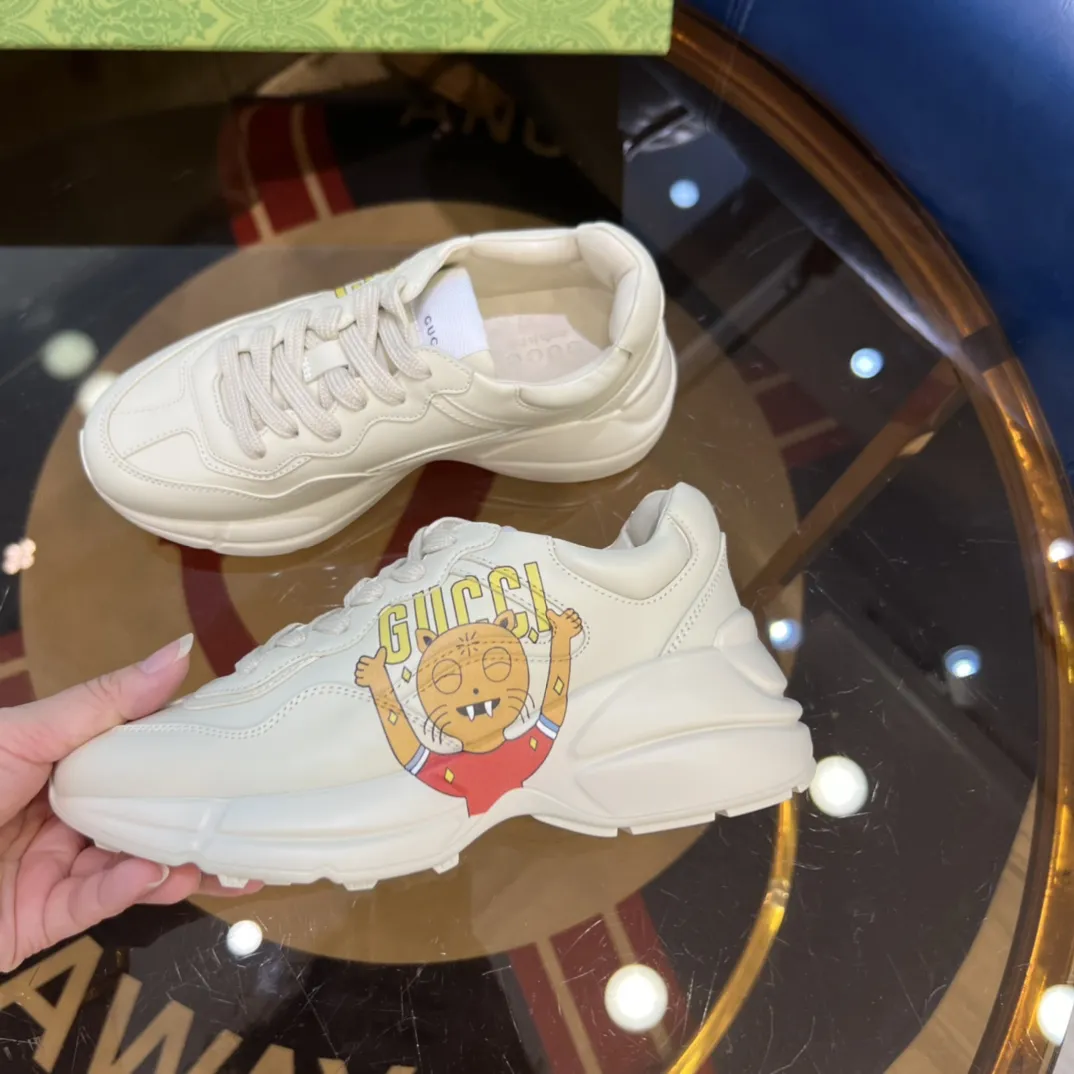 Gucci Rhyton Sneaker Beige Cartoon Print –  Rep Shoes & Replica Shoes AllSeason 920