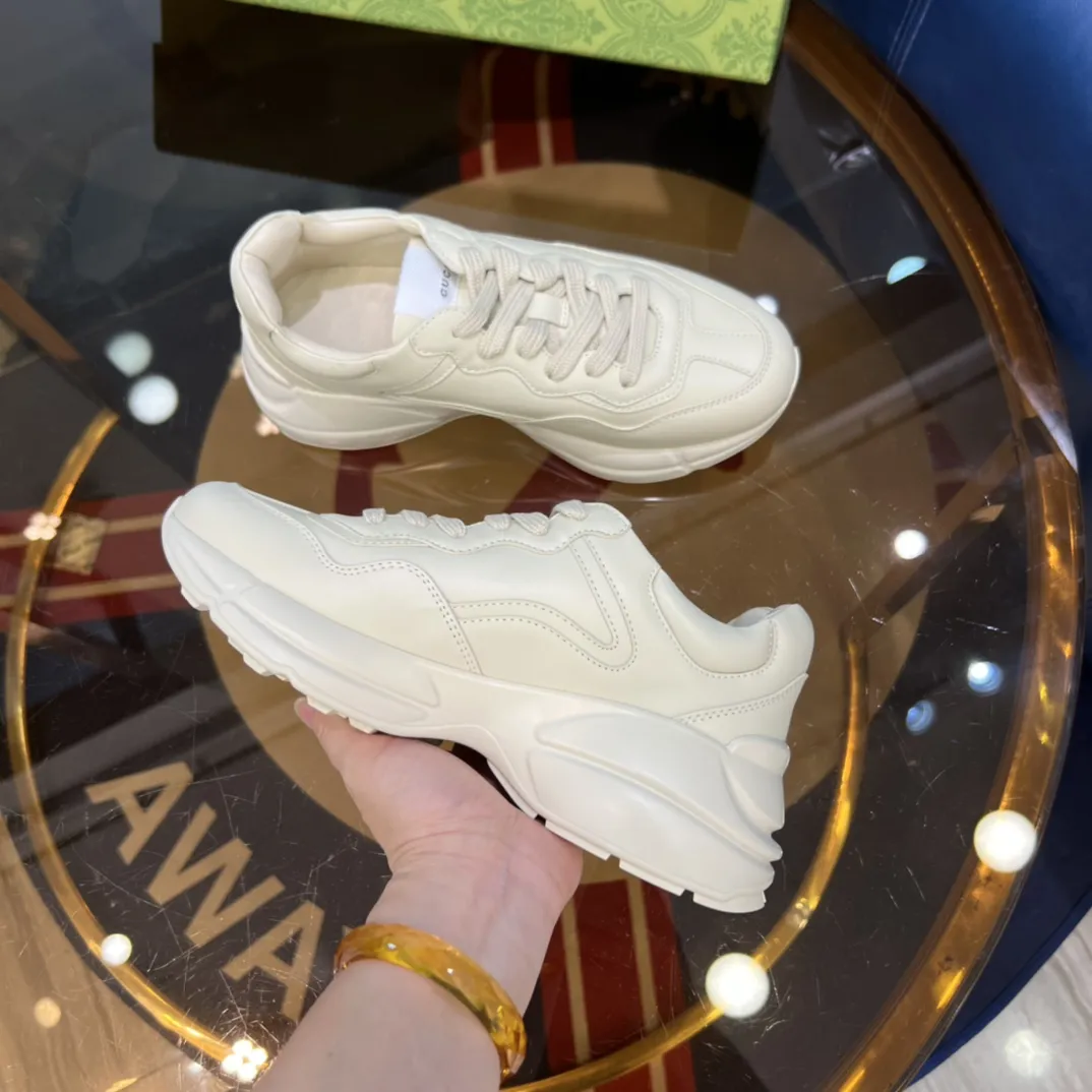 Elegant Gucci Rhyton Sneaker White Leather Style –  Rep Shoes & Replica Shoes 935