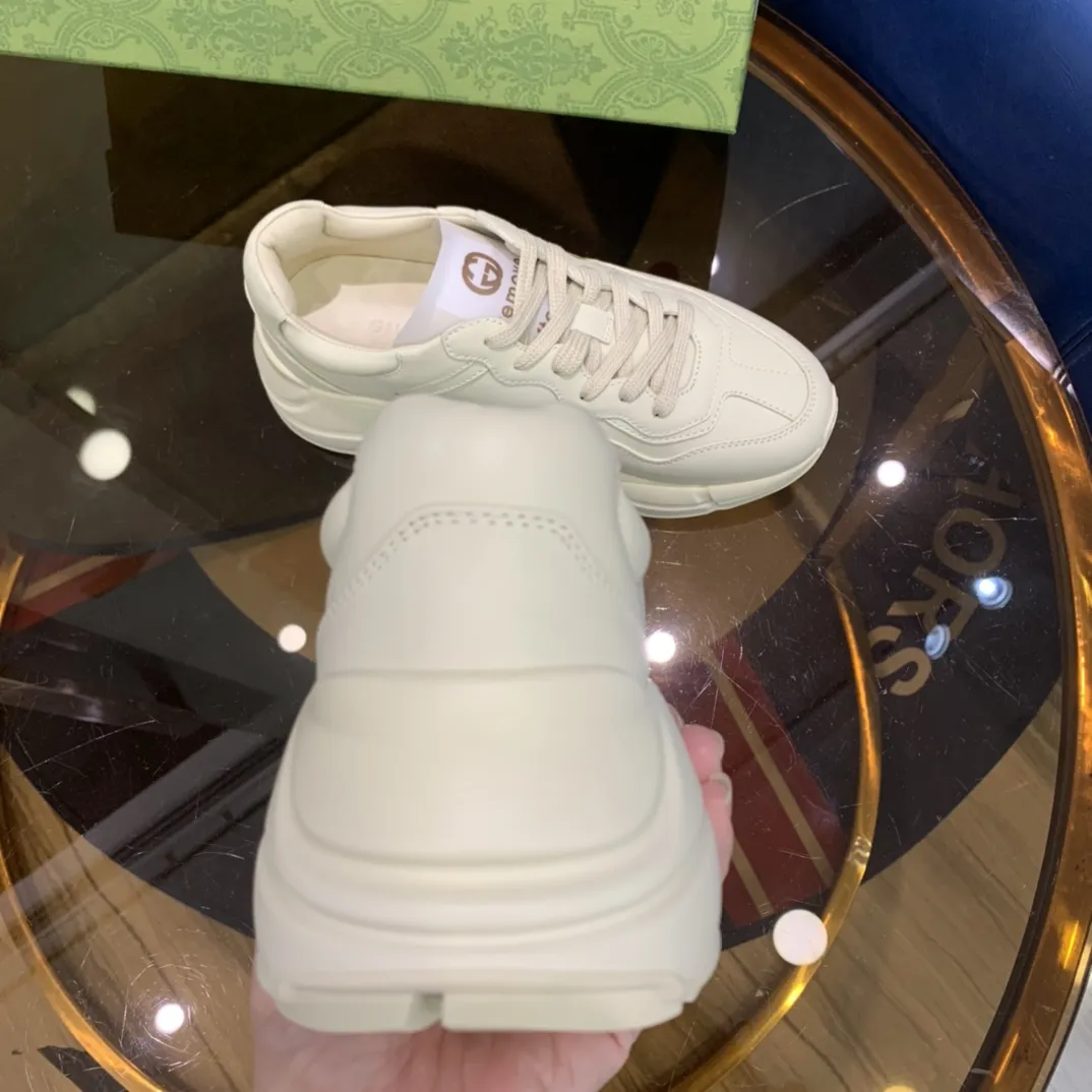 Gucci Rhyton Tiger Sneakers Beige  – Premium Rep Shoes & Replica Gucci Collection FlexibleFit 928