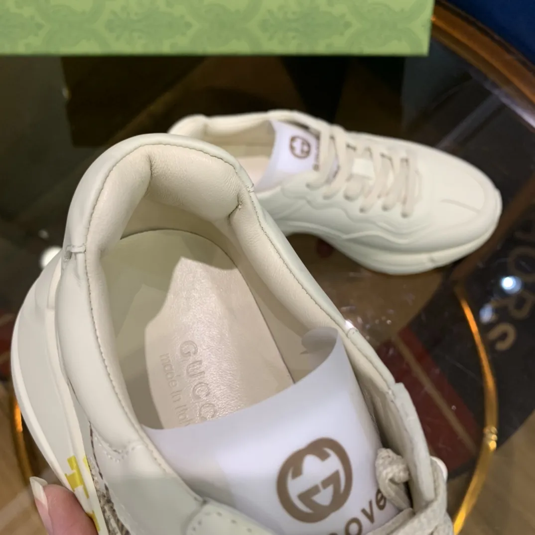 Gucci Rhyton Tiger Sneakers Beige  – Premium Rep Shoes & Replica Gucci Collection FlexibleFit 928