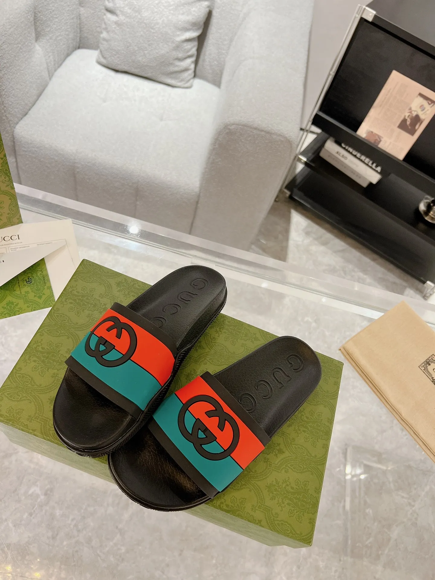 Elegant Gucci Slide Sandals Black Green Red –  Rep Shoes & Fake Gucci Slides Edition 944
