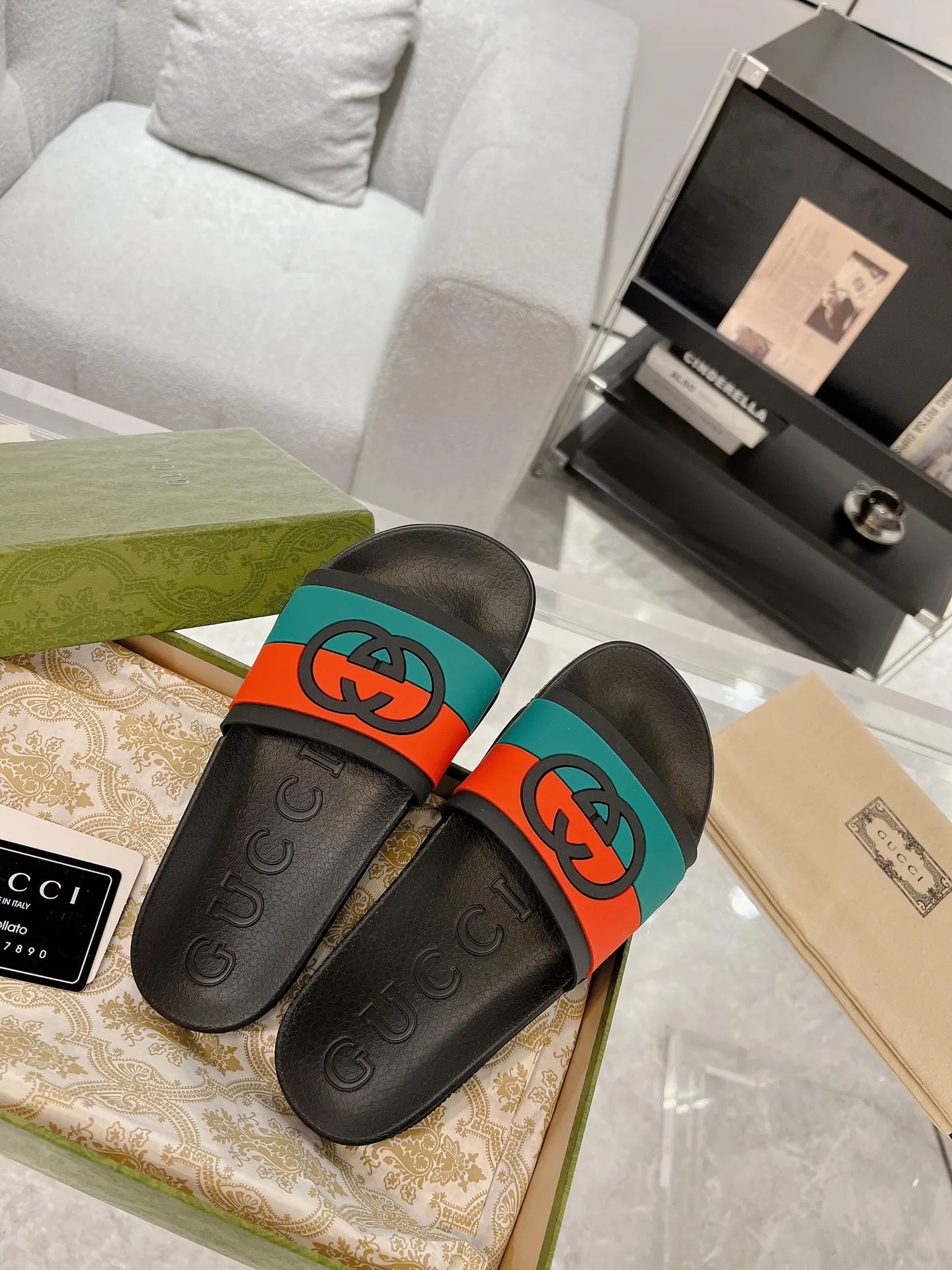Elegant Gucci Slide Sandals Black Green Red –  Rep Shoes & Fake Gucci Slides Edition 944