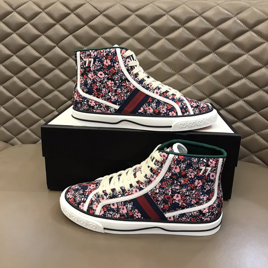 UrbanChic Gucci Sneaker Tennis 1977 High in Red –  Rep Shoes & Fake Gucci Replicas 959