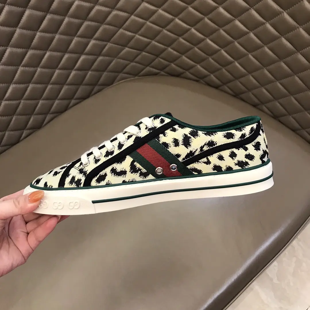 Gucci Sneaker Tennis 1977 Low in White –  Rep Shoes & Replica Gucci Copies ModernLook 951