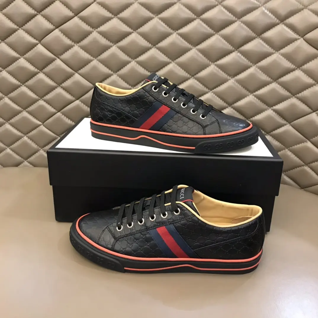 UrbanChic Gucci Sneaker Tennis 1977 in Black –  Rep Shoes & Replica Footwear 984