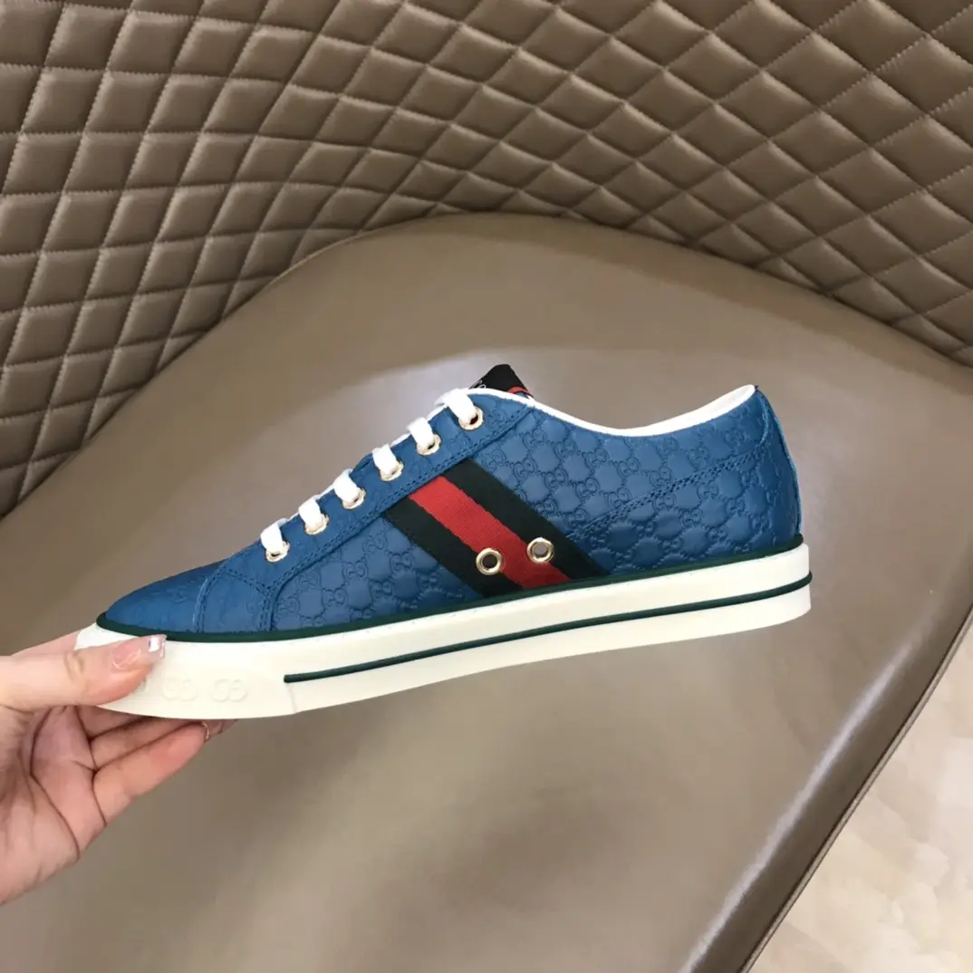 Sleek Gucci Sneaker Tennis 1977 in Blue –  Rep Shoes & Replica Footwear 986