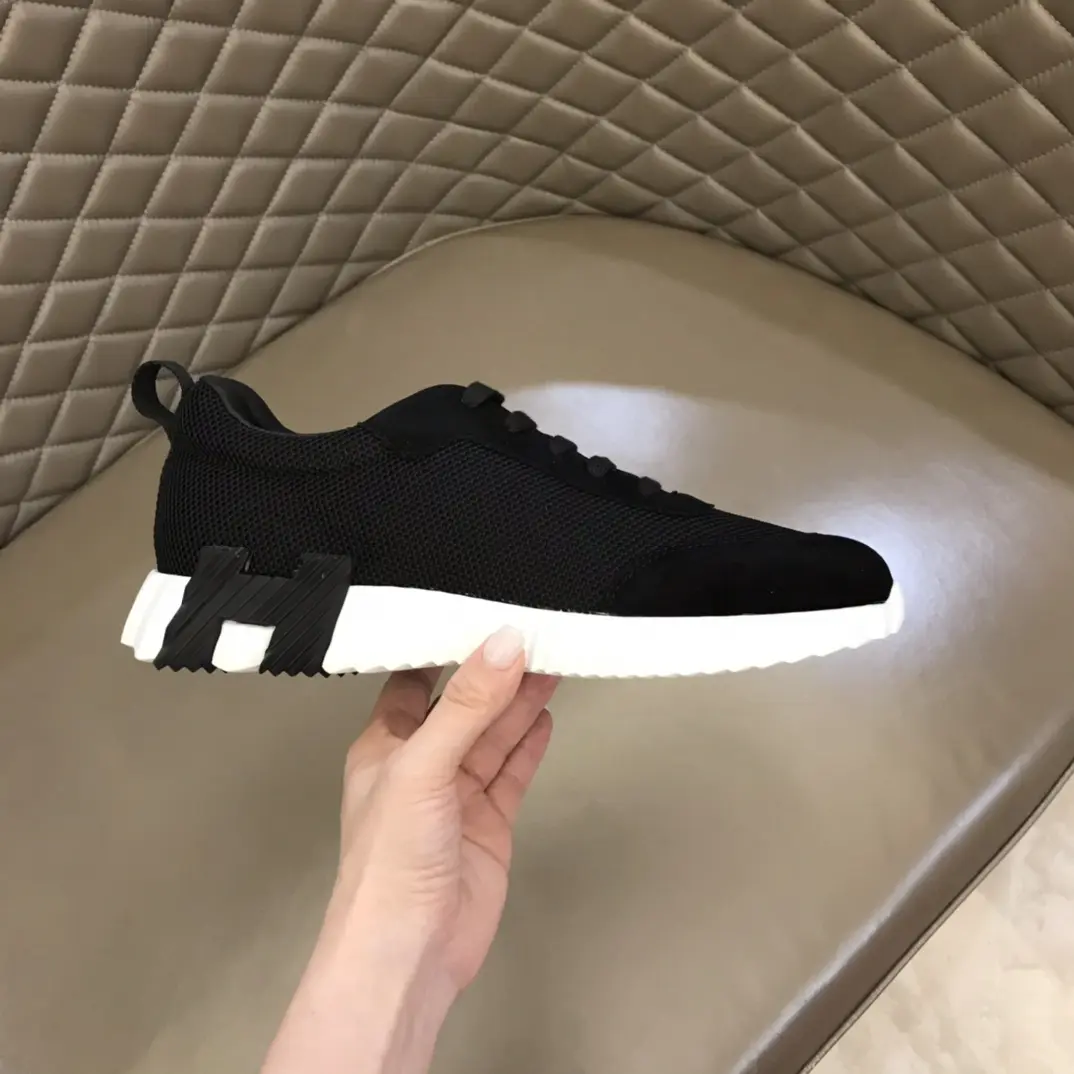 Hermès Crew  Sneakers, Black, Lace-Up – Premium Replica Hermes Shoes Edition Bold 69