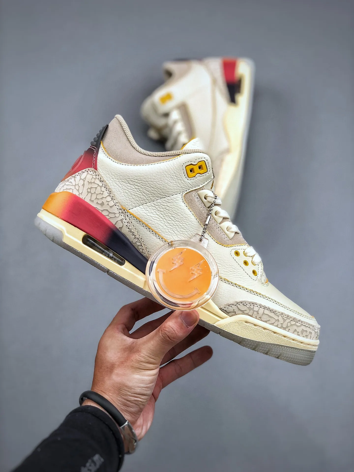 J.Balvin x Air Jordan 3 Retro ‘Rainbow Gradient’ – Cream Orange Multicolor – High-Top Rep Shoes & Replica Nikes FreshLook 1191