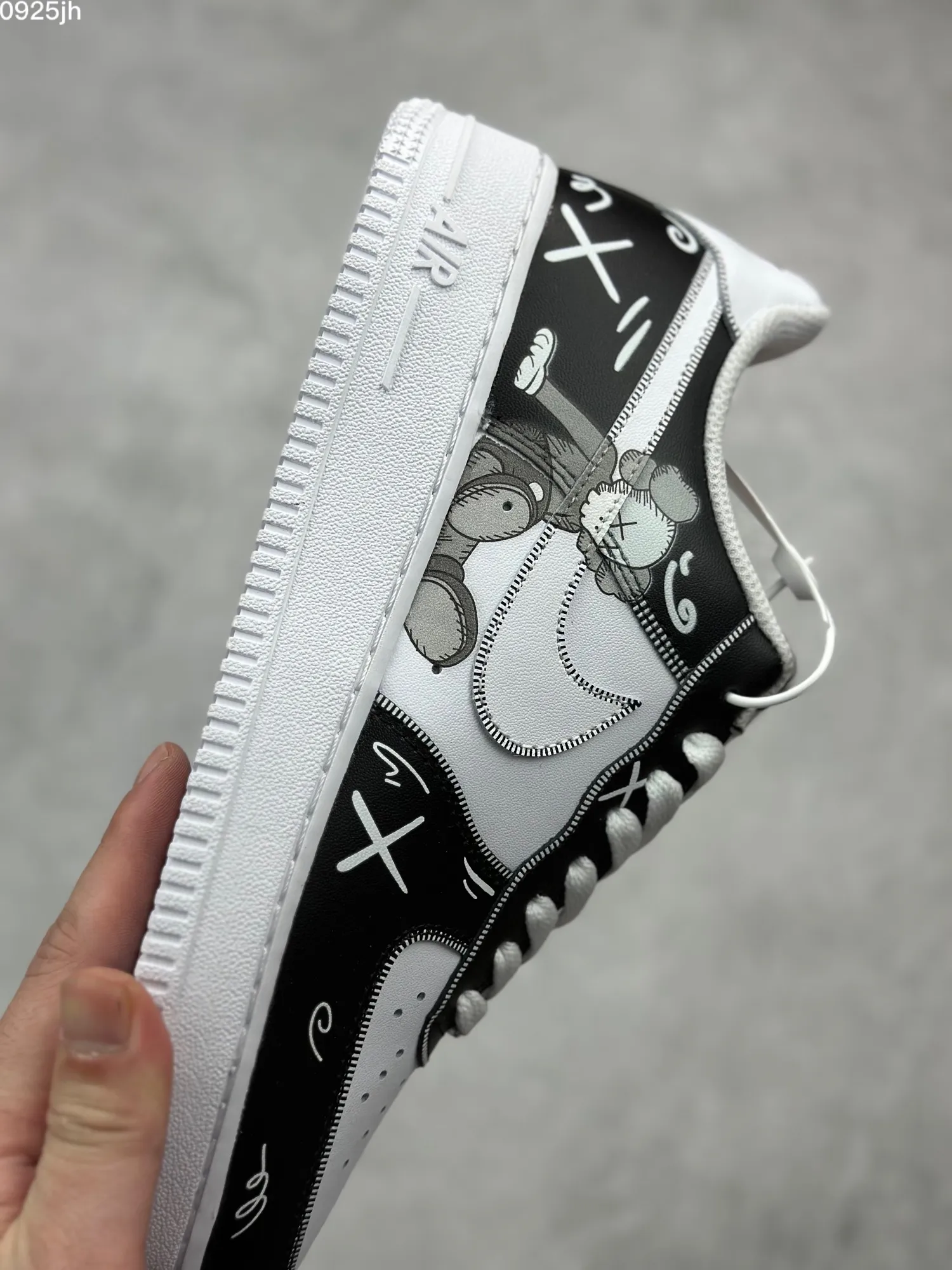 Cozy Kaws x Nike Air Force 1 Low ’07 Black White Custom Companion Rep Shoes – Top Fake Nike Sneakers 1031