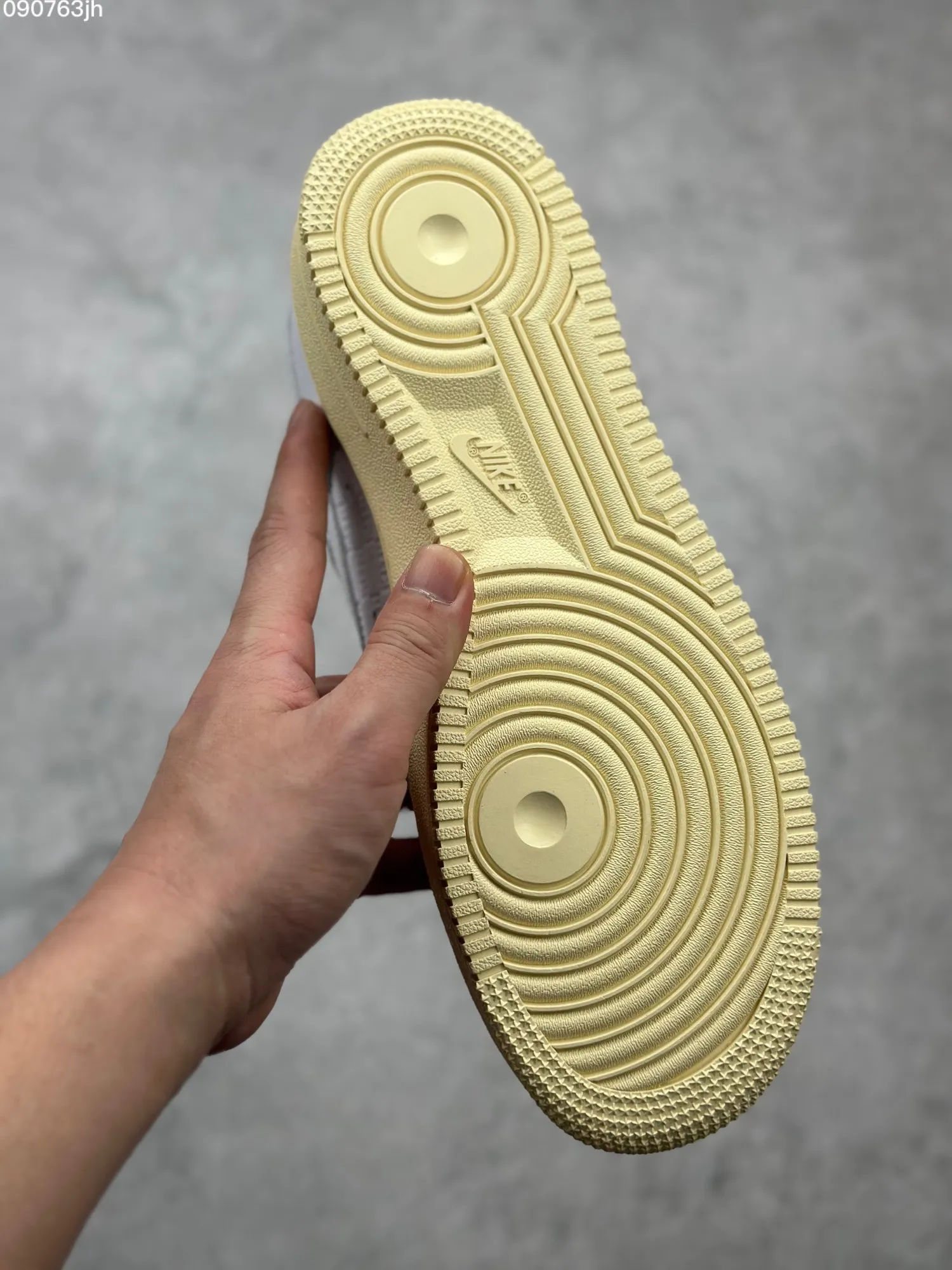 Kith x Nike Air Force 1 Low ‘White Red’ – Top Rep Shoes, Best Replica Sneakers, Multiple Sizes Available WellDesigned 1038