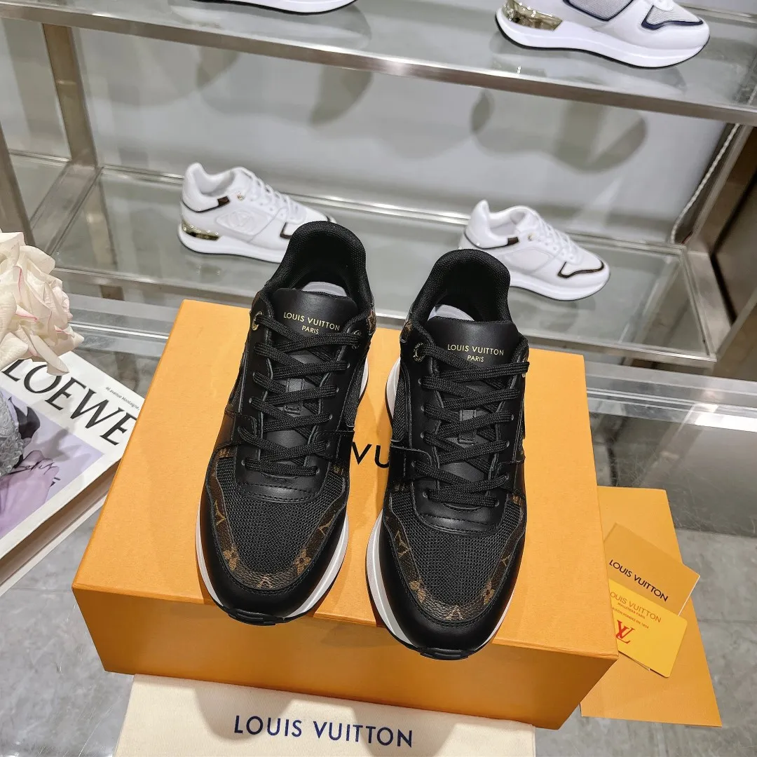 LOUIS VUITTON Neo Run Away Black Sneakers – Replica Louis Vuitton Style, Rep Shoes Edition Durable 299