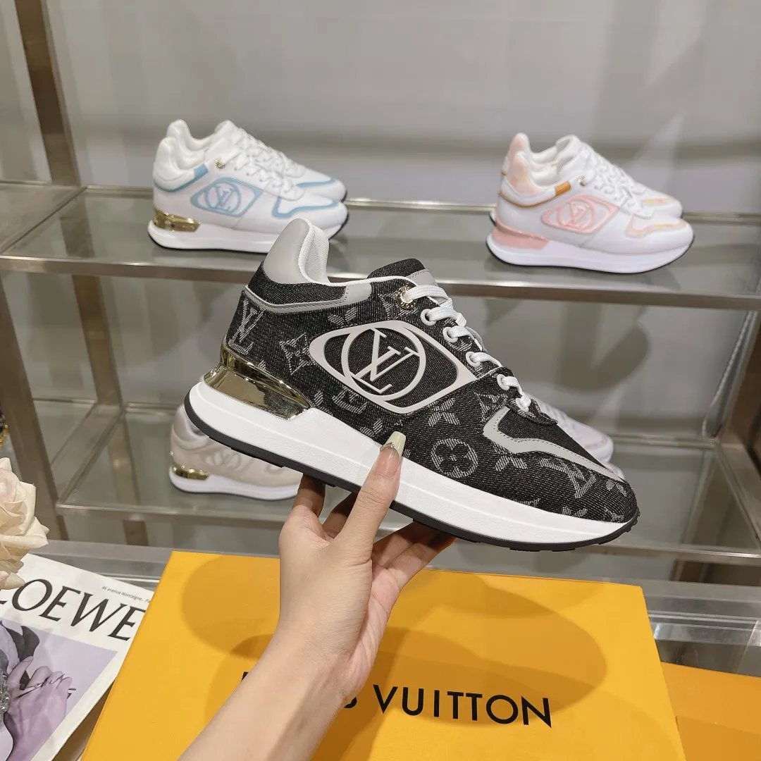 Resilient LOUIS VUITTON Neo Run Away Black Sneakers – Replica Louis Vuitton Style 295