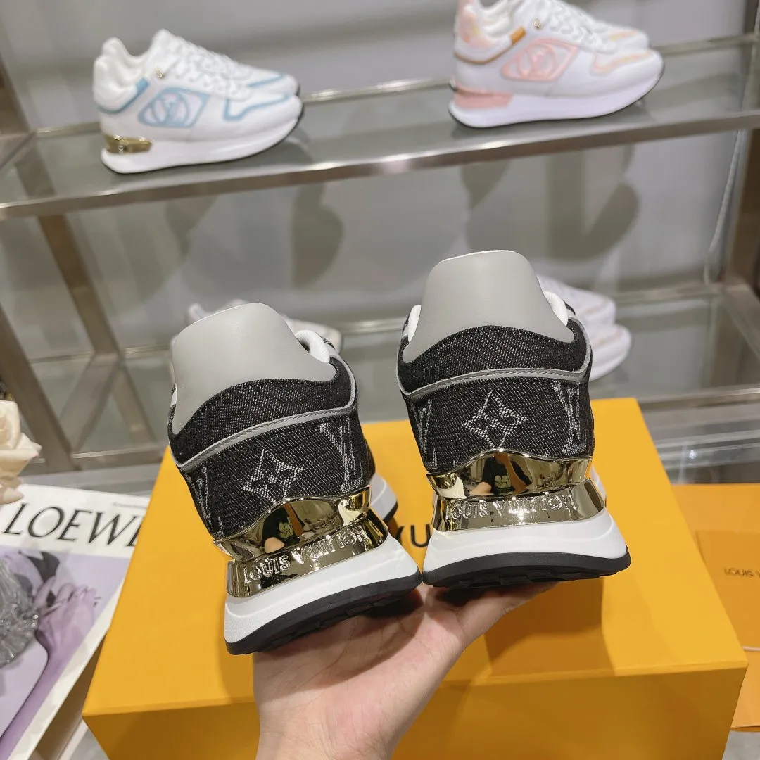 Resilient LOUIS VUITTON Neo Run Away Black Sneakers – Replica Louis Vuitton Style 295