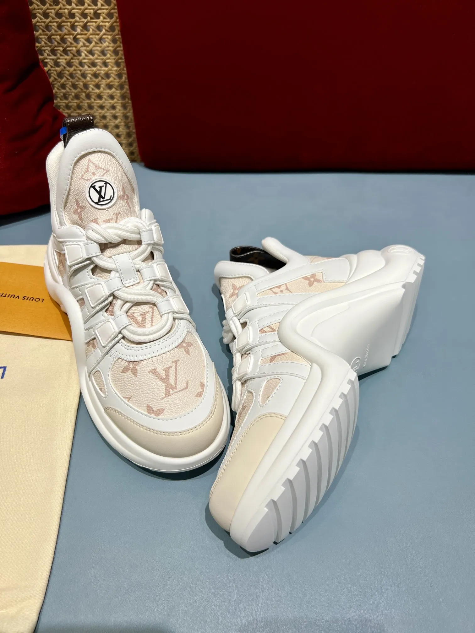 Louis Vuitton Archlight Beige Sneakers –  Replica Shoes & Rep Shoes SportInspired 291