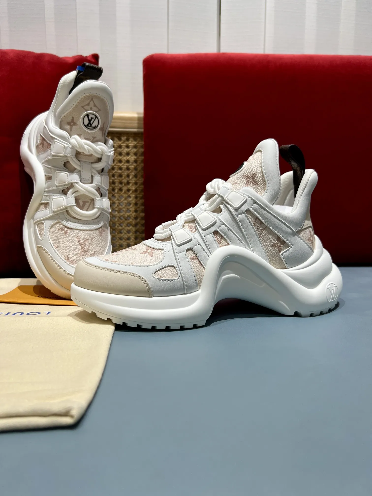 Louis Vuitton Archlight Beige Sneakers –  Replica Shoes & Rep Shoes SportInspired 291