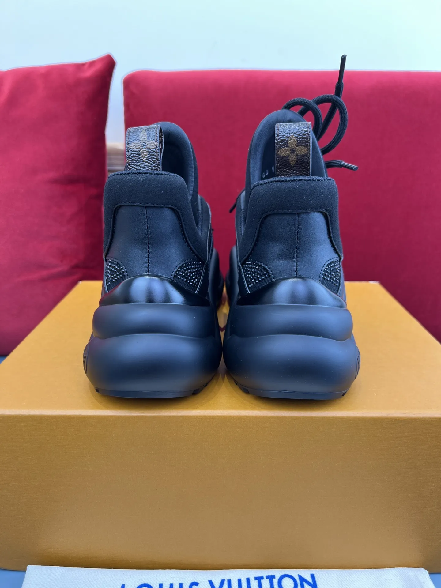 Louis Vuitton Archlight Black Mesh Sneakers –  Replica Shoes & Rep Footwear Packable 278